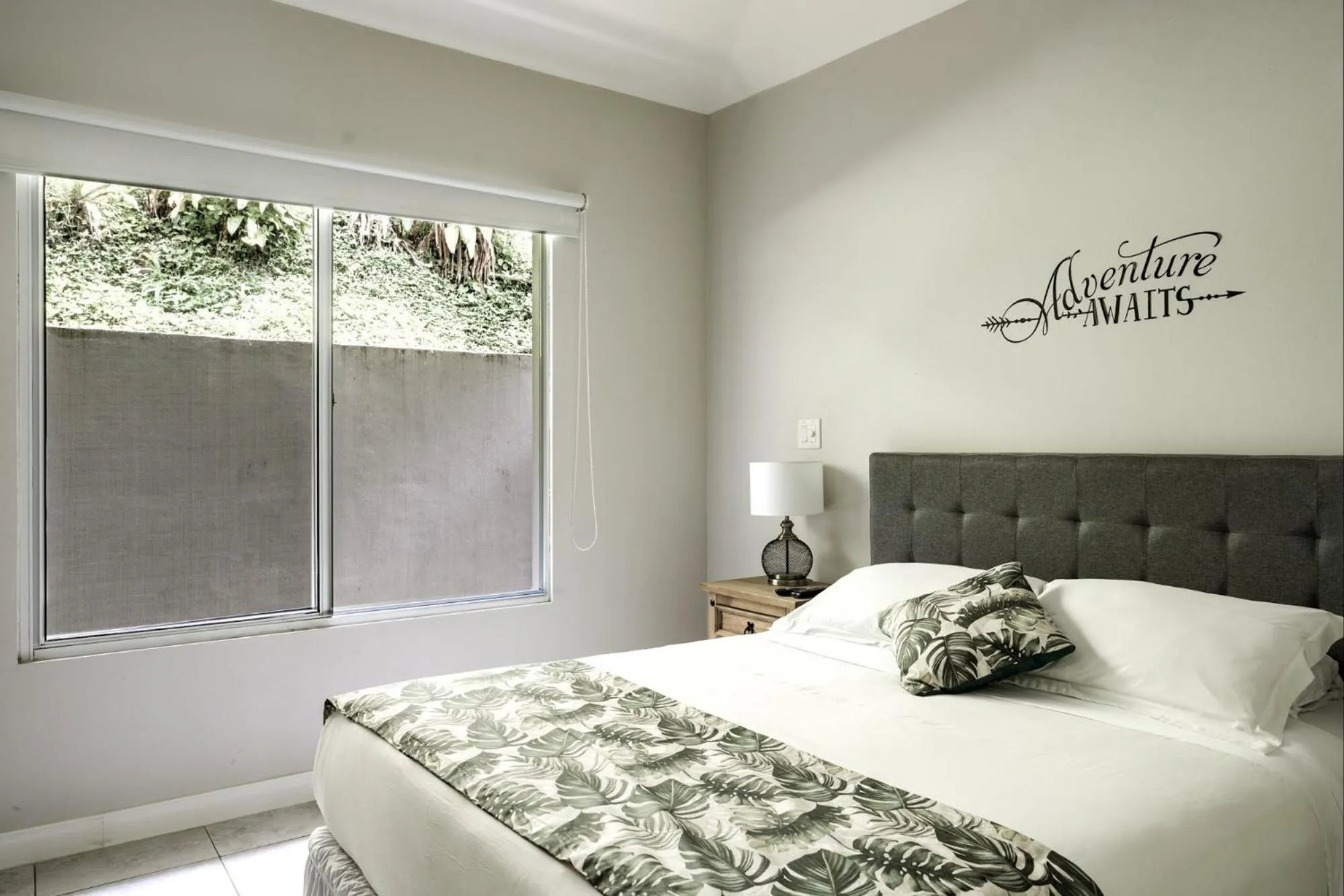 Bed in Coffee Estate Inn