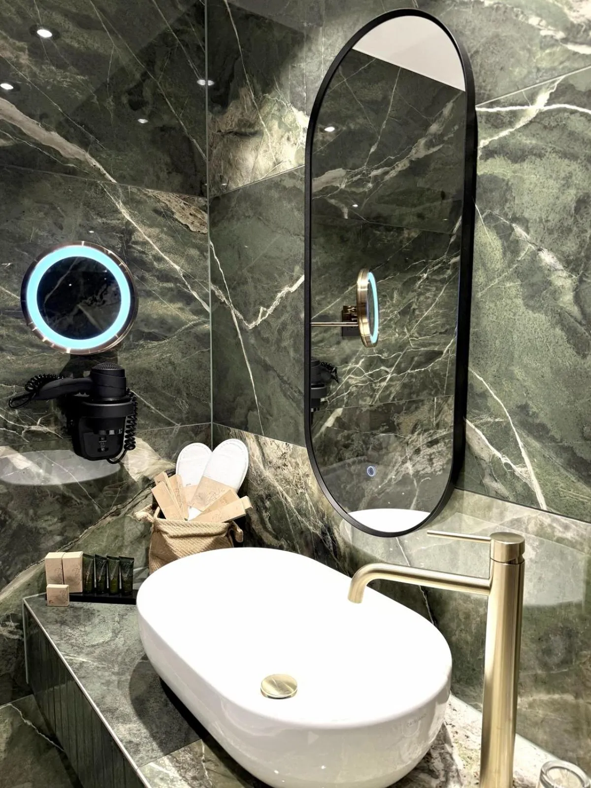 Hotel Restaurant Van Der Valk Nivelles-Sud