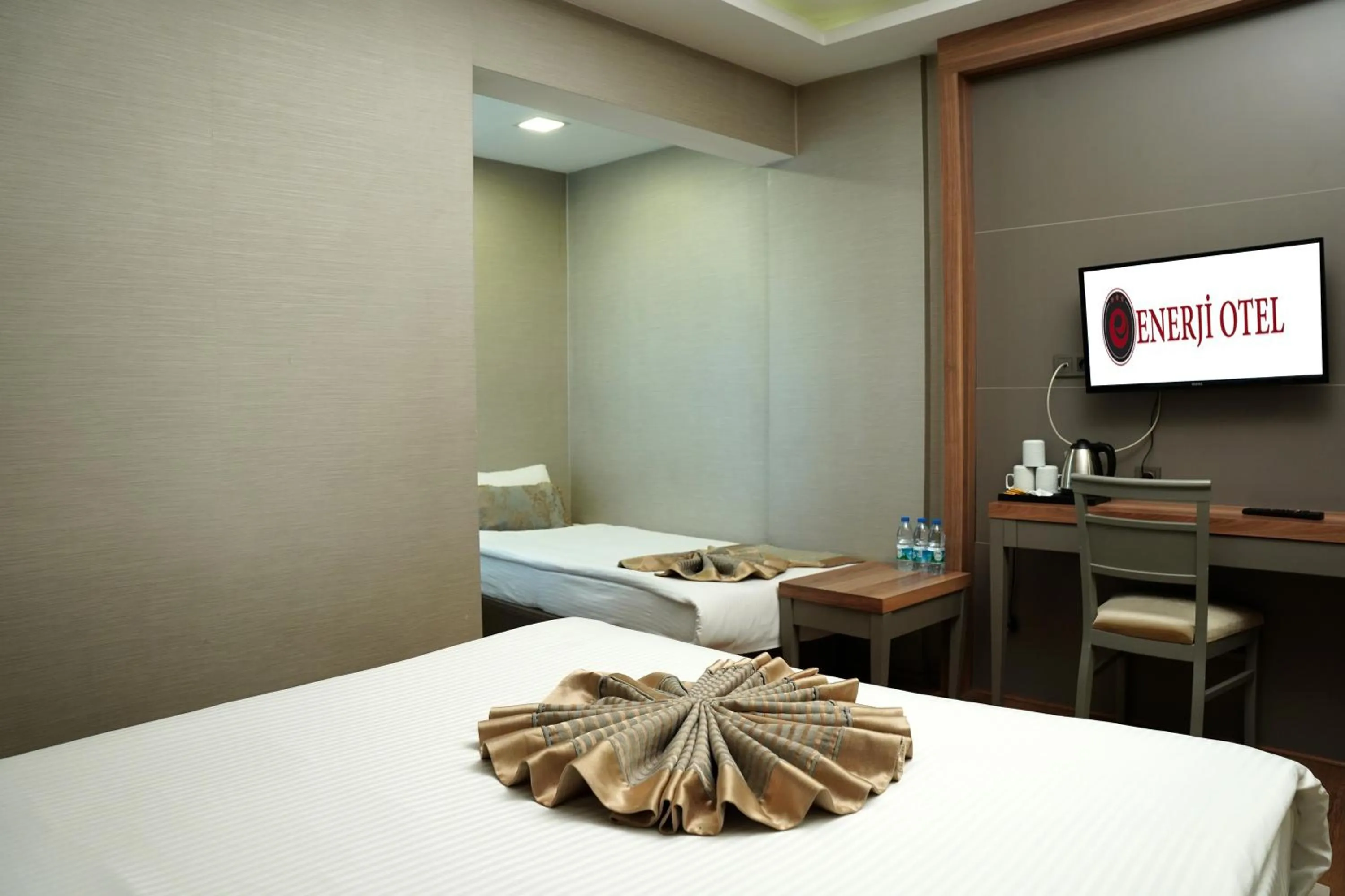 Bedroom, Bed in Enerji Otel