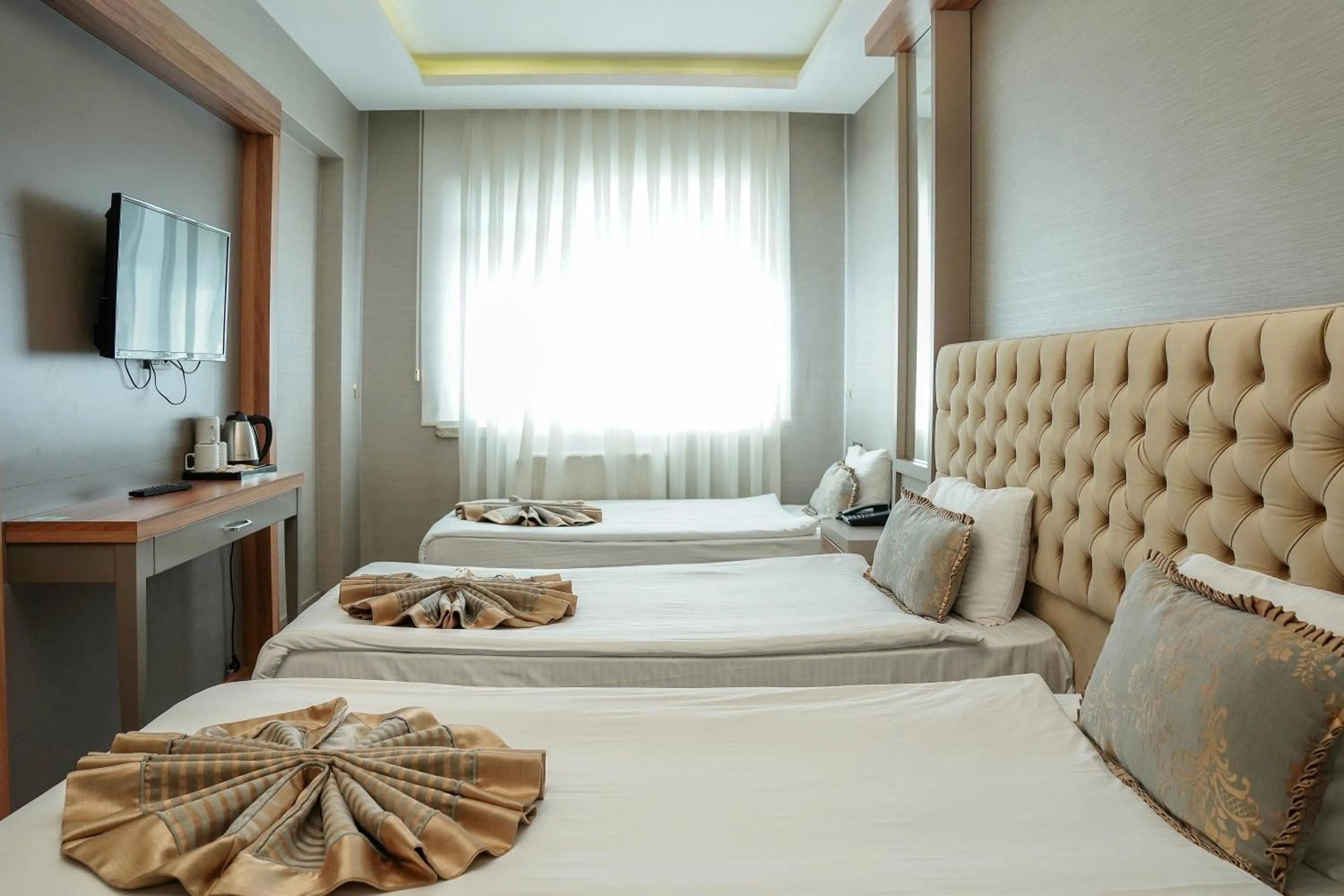 Bedroom, Bed in Enerji Otel