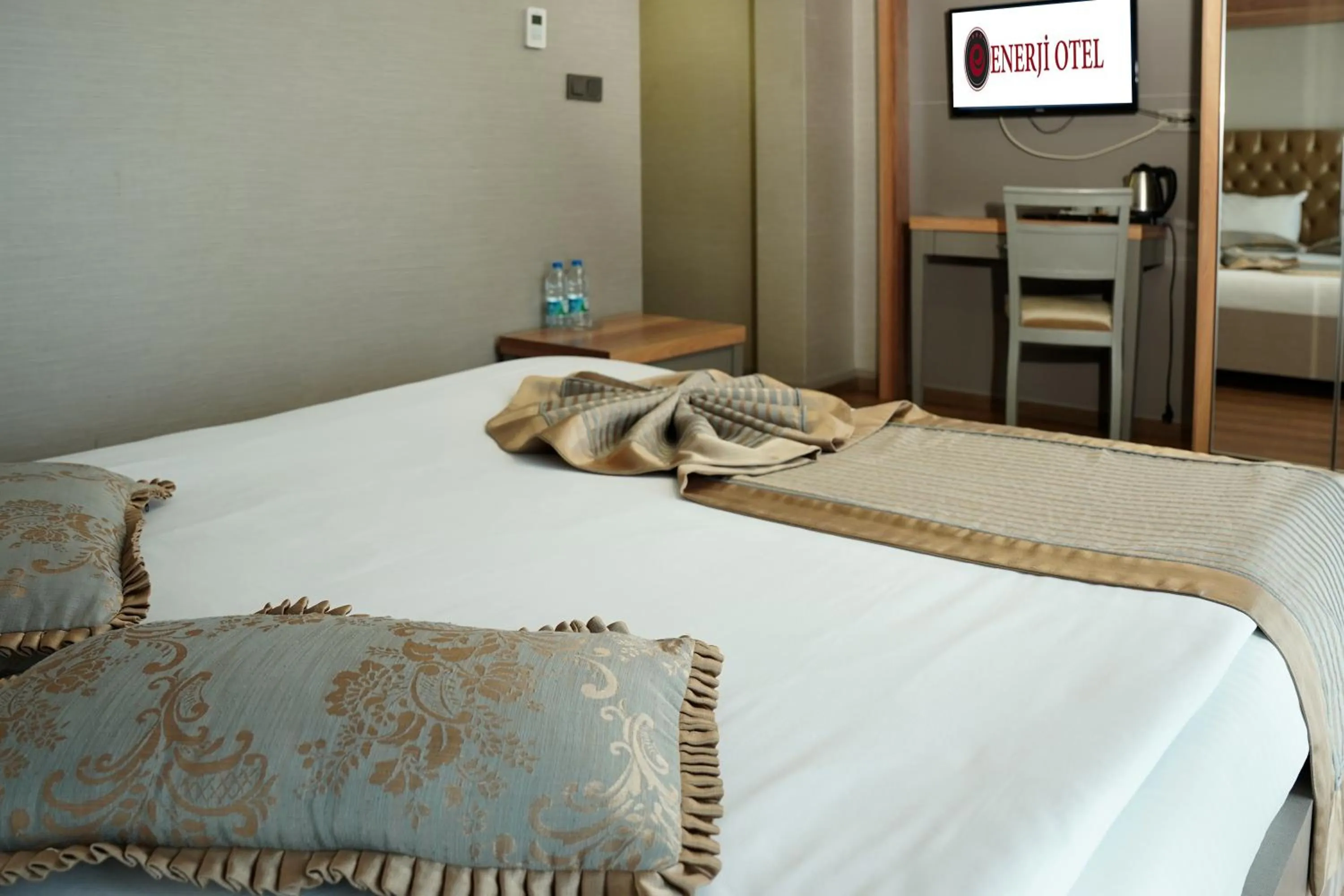 Bed in Enerji Otel