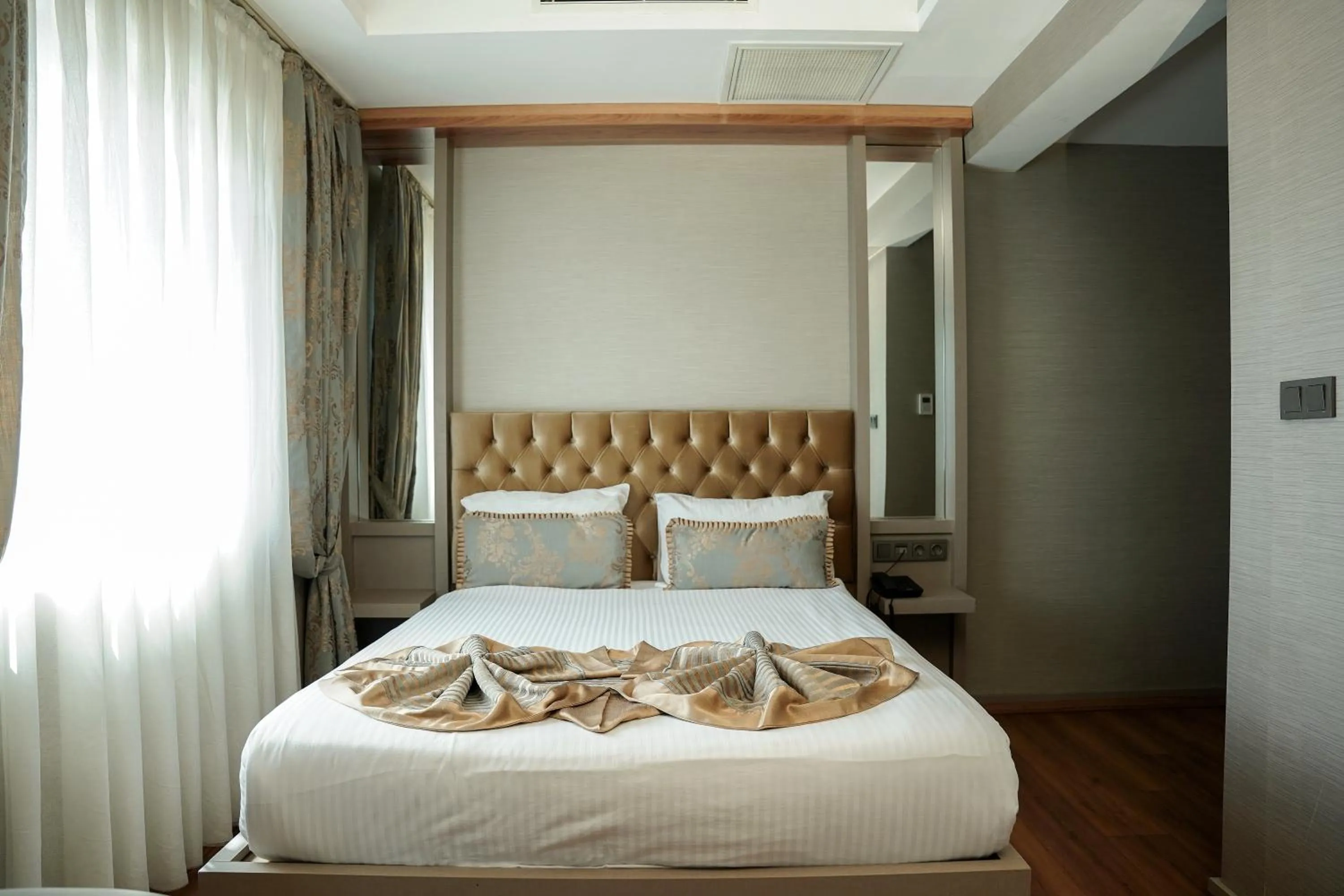 Bedroom, Bed in Enerji Otel