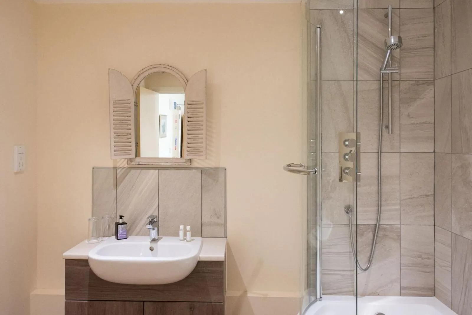 The Lodge at Broadway