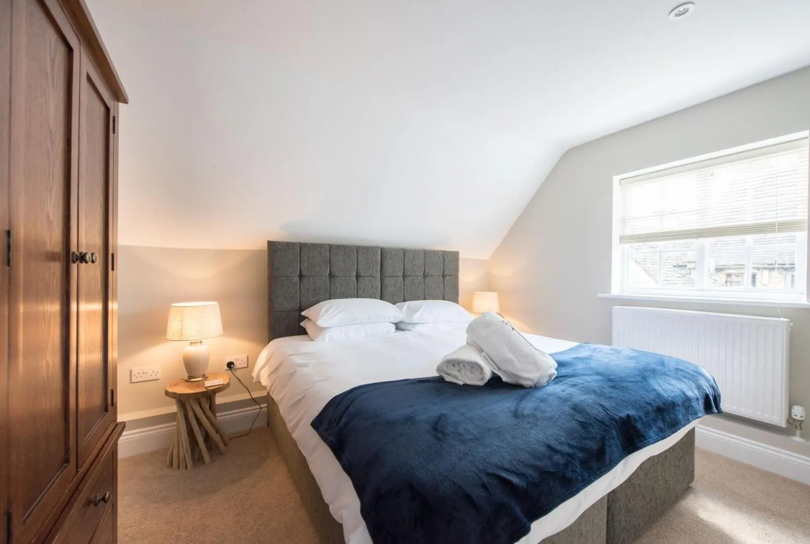 Bed in The Lodge at Broadway