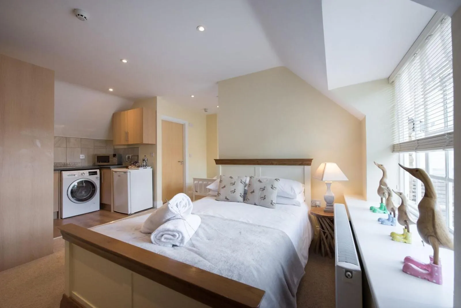 Bed in The Lodge at Broadway