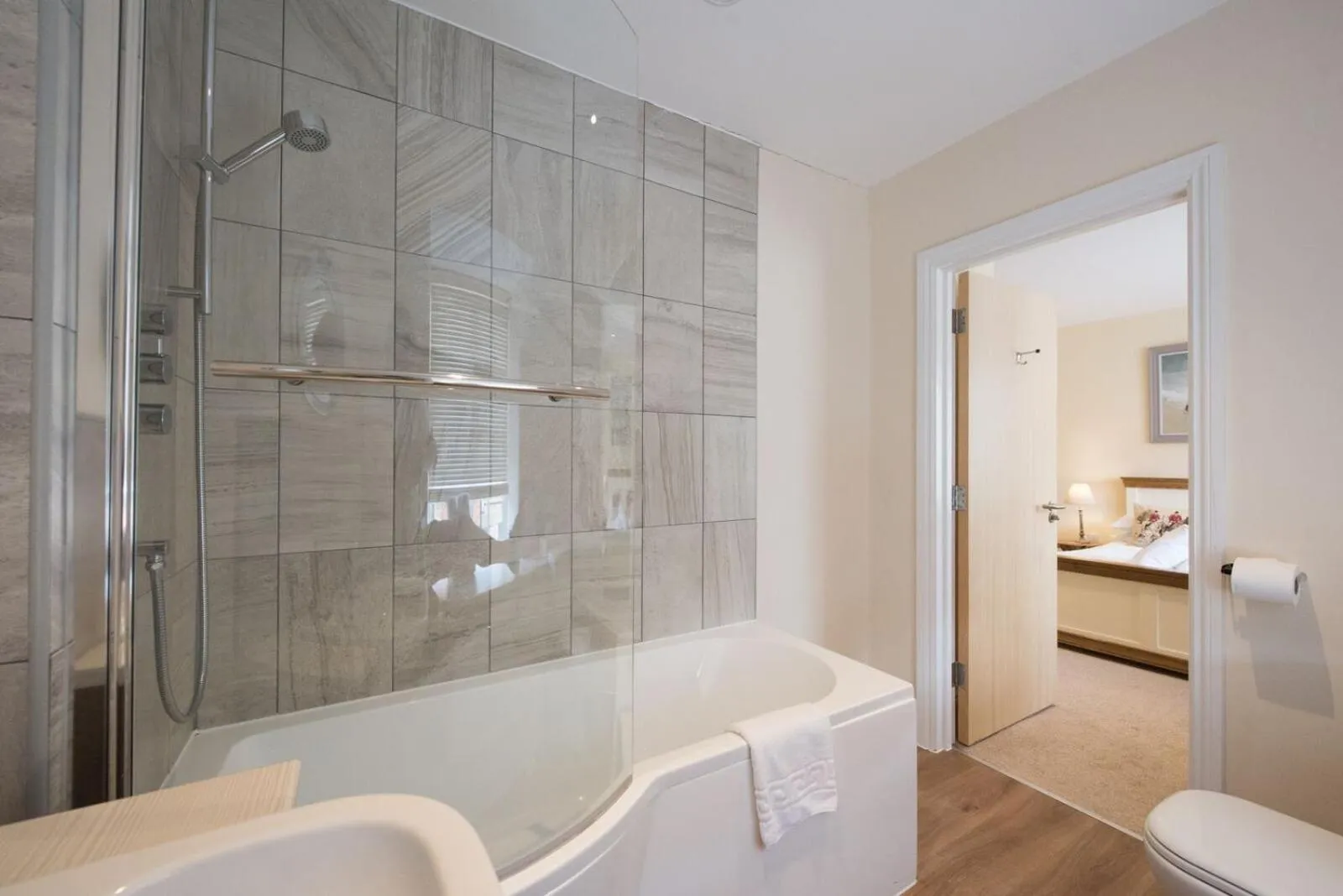 The Lodge at Broadway