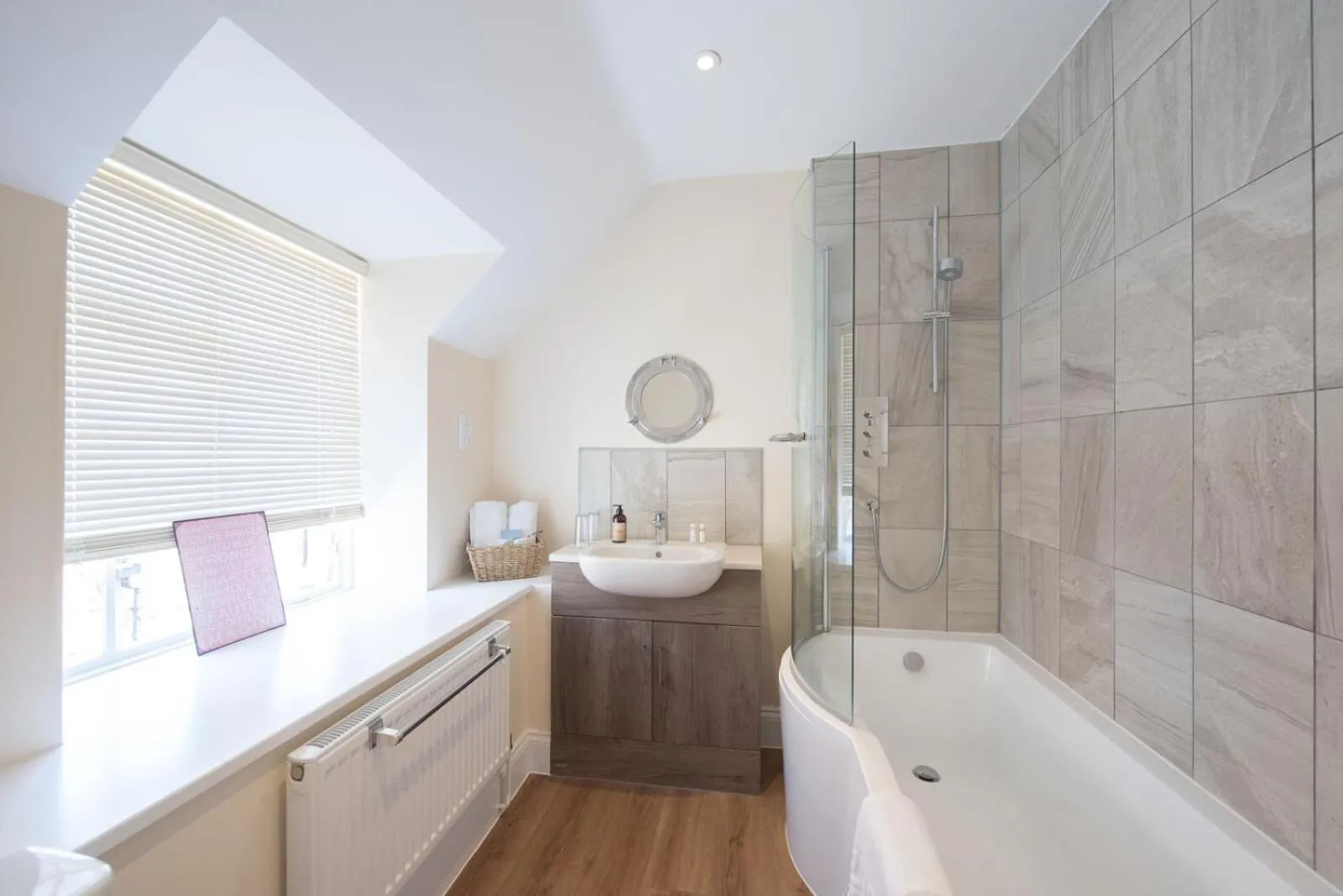 The Lodge at Broadway