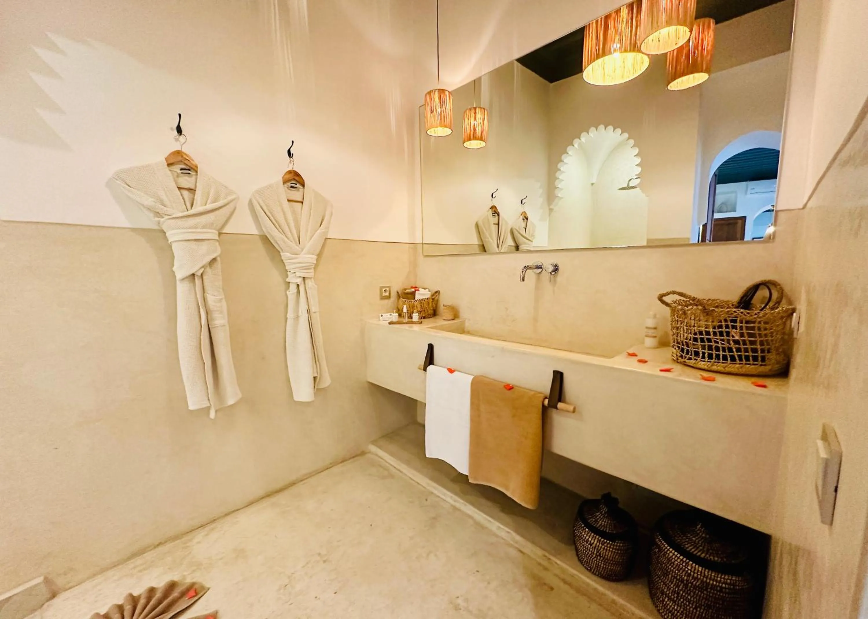Bathroom in Riad Jardin Des Sens & Spa