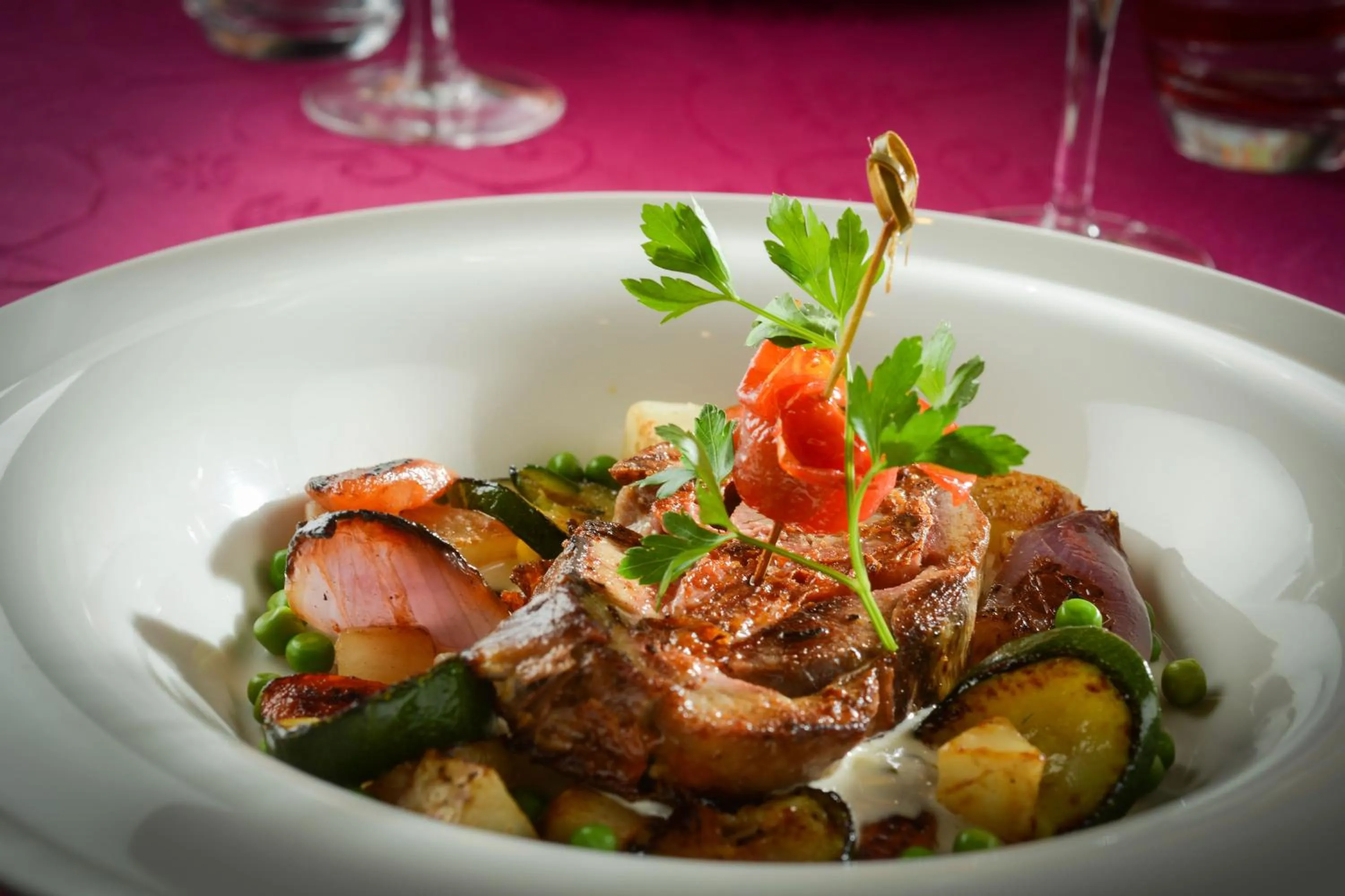 Restaurant/places to eat in Logis Hôtel Restaurant Le Fruitier