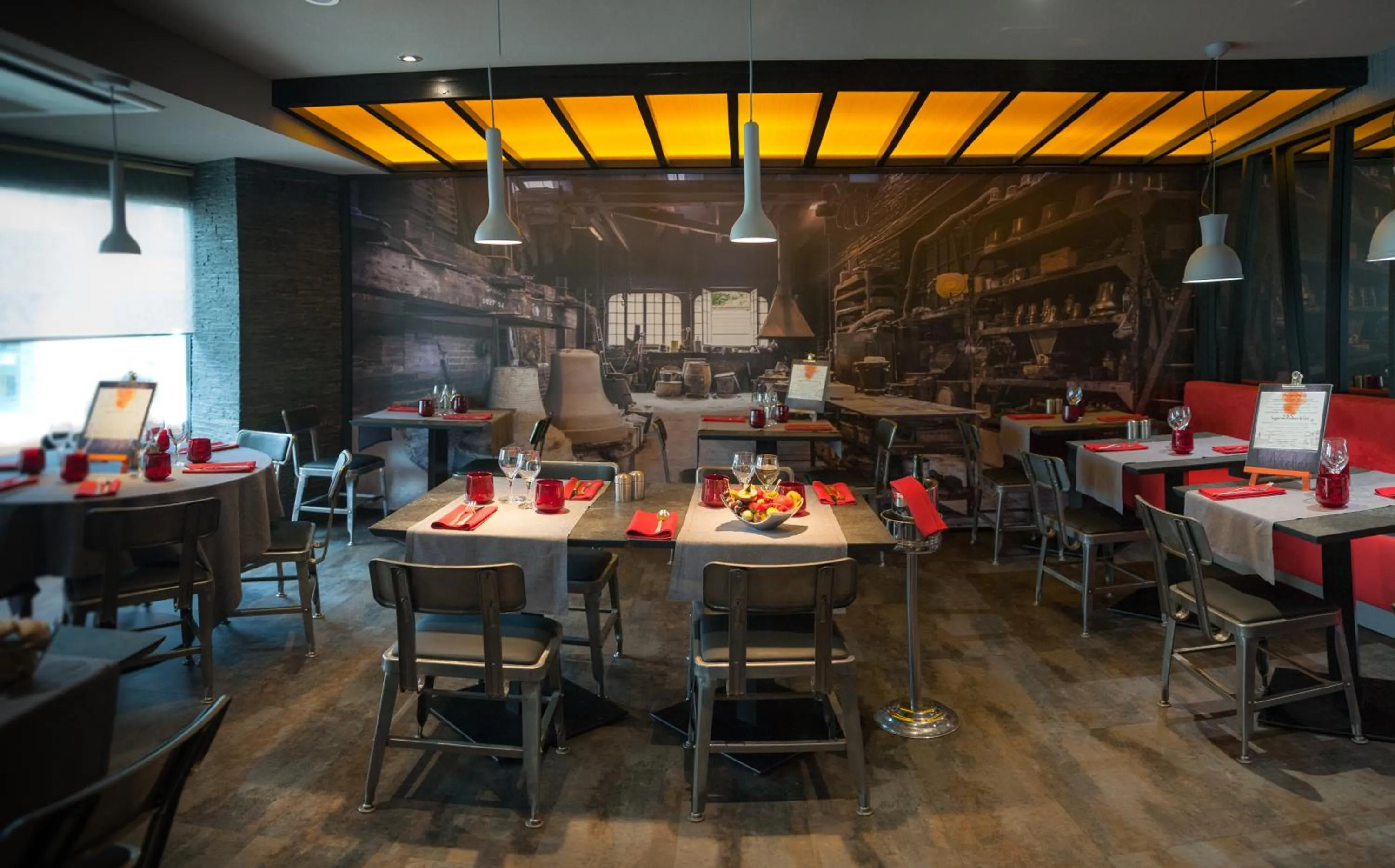 Restaurant/places to eat in Logis Hôtel Restaurant Le Fruitier