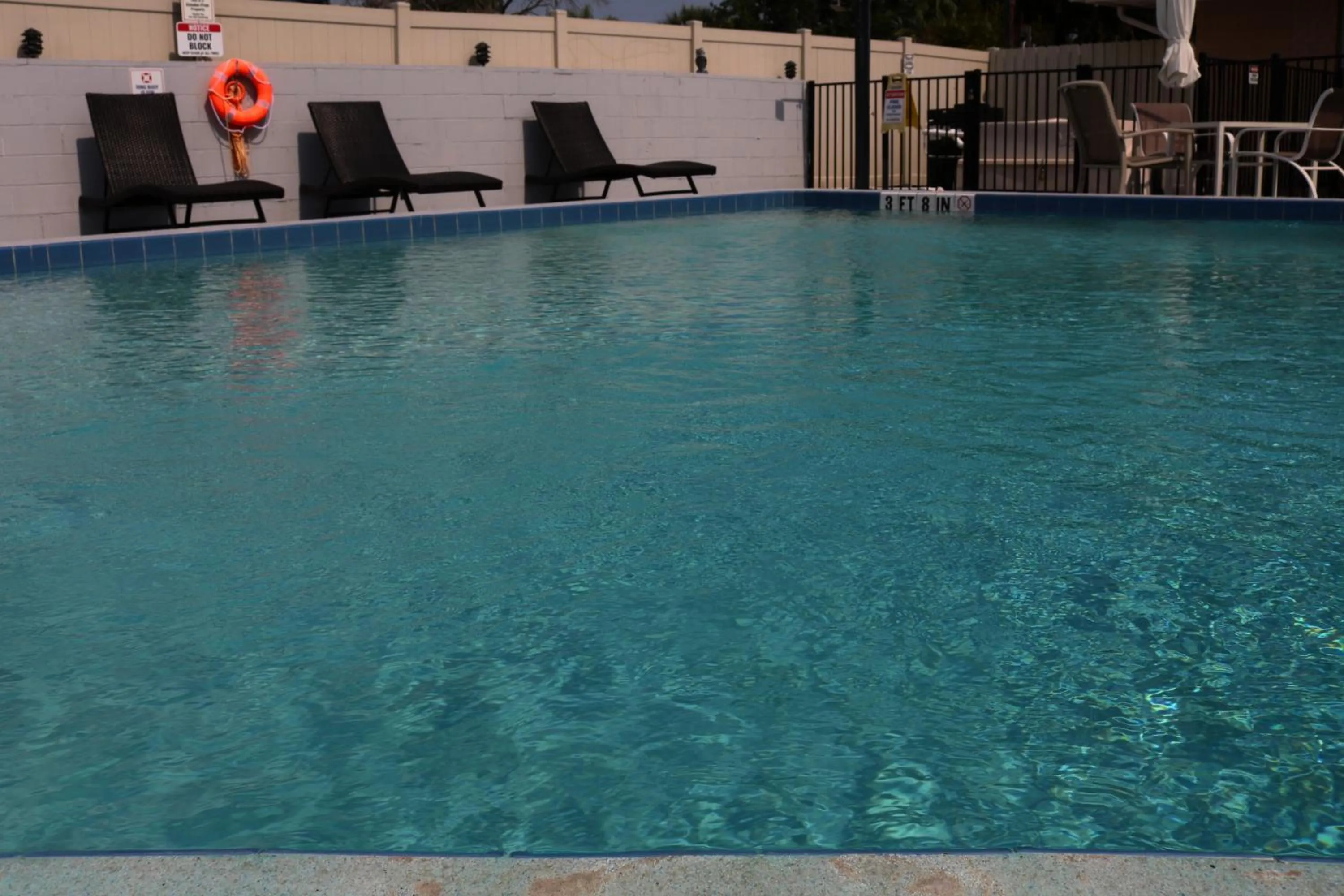 Swimming pool in Magic Key - Near Disney