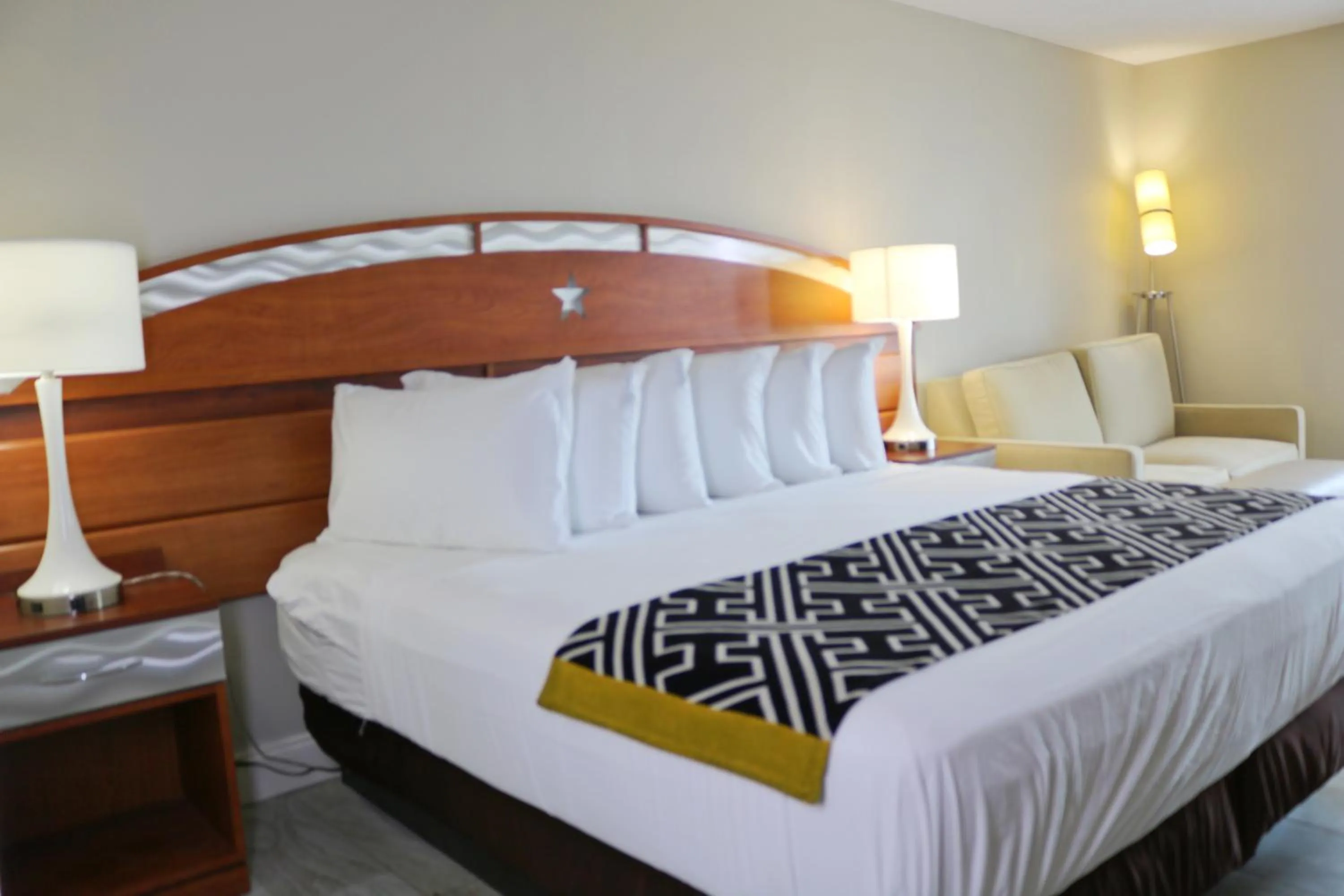 Bed in Magic Key - Near Disney