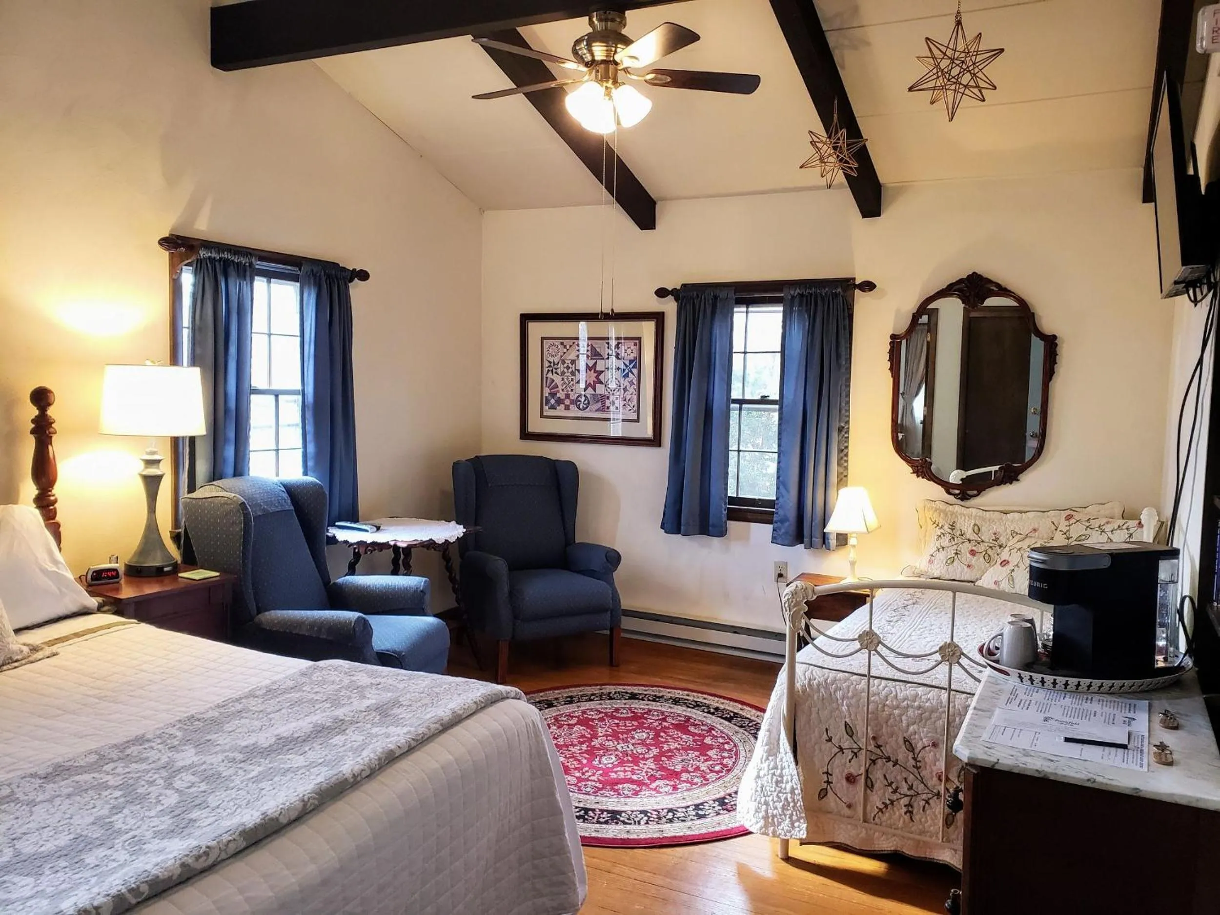 Bed in Gettysburg Battlefield Bed & Breakfast Inn