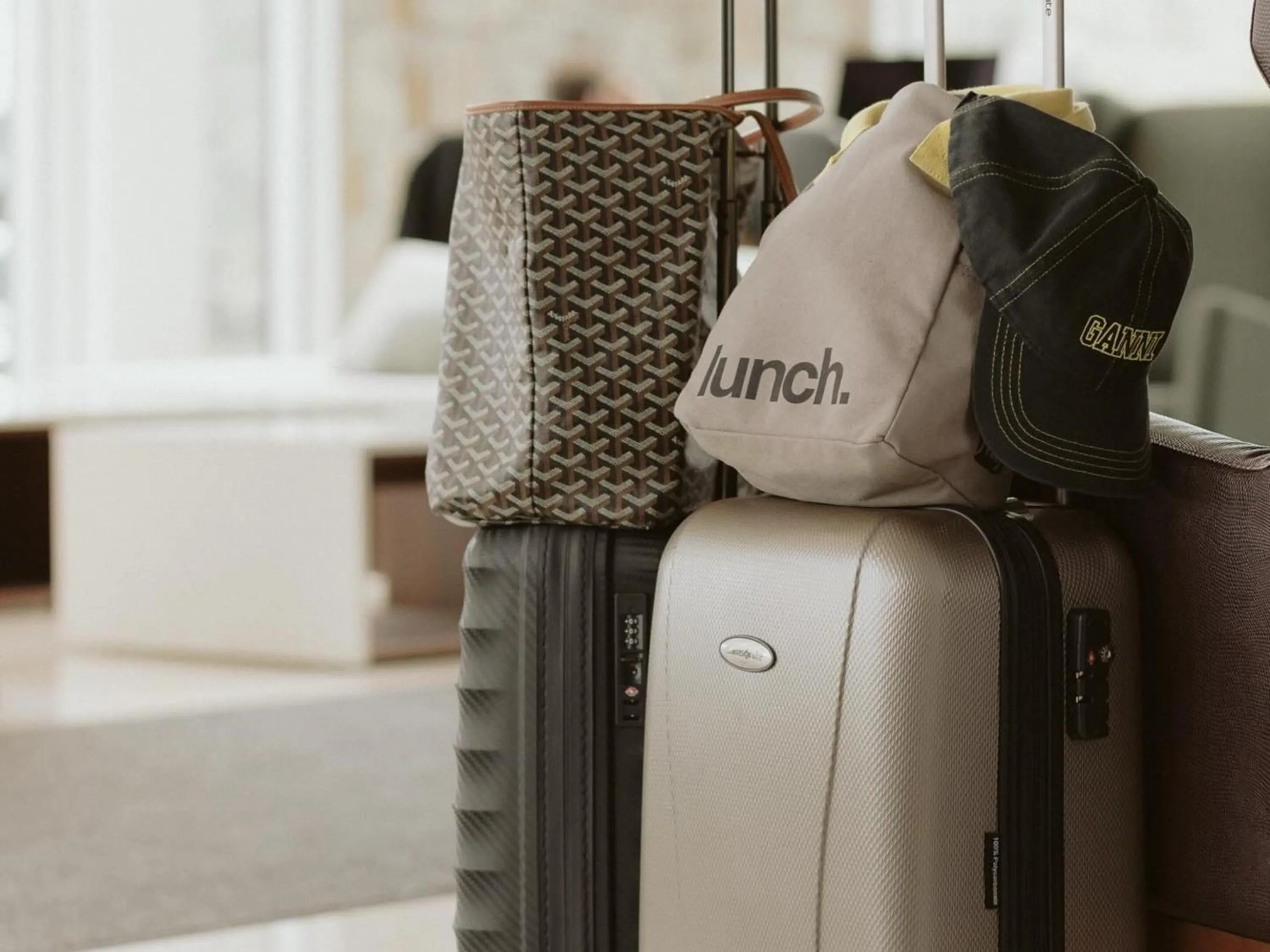 Lobby or reception in OTL Gouverneur Sherbrooke