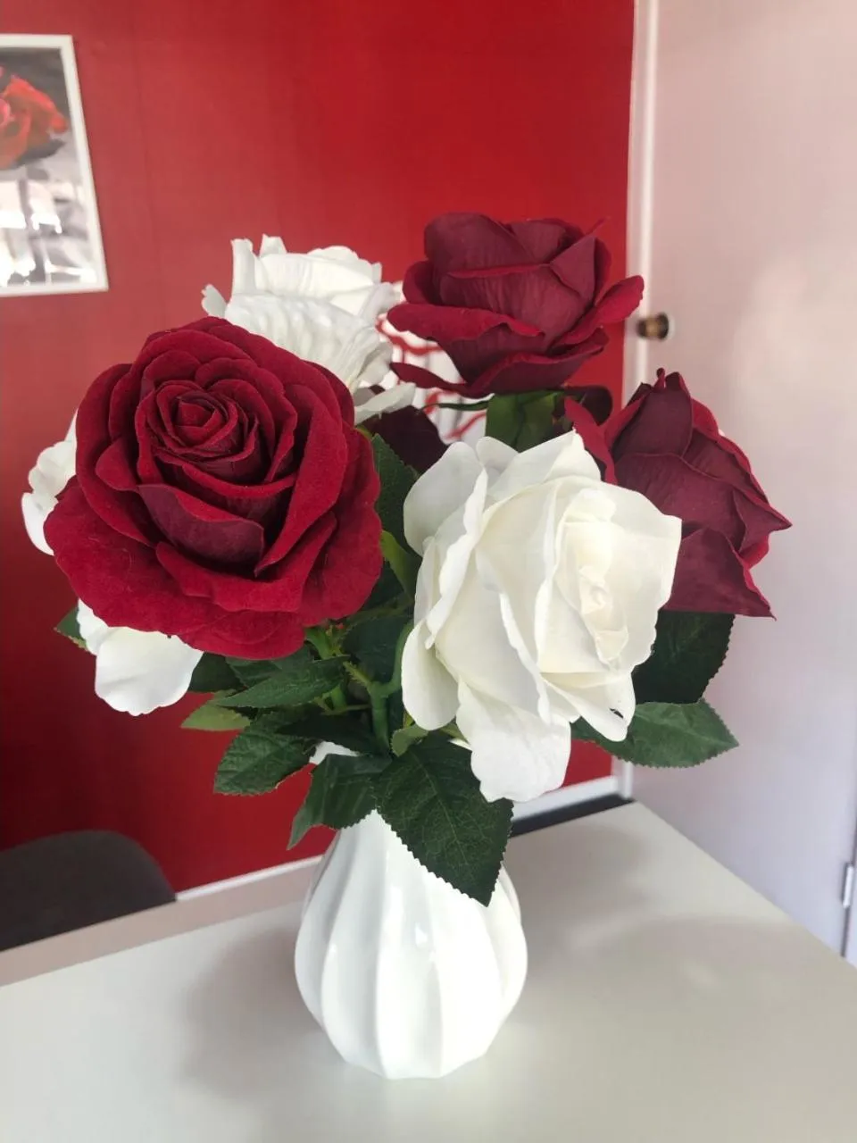 Decorative detail in Rosetown Motel