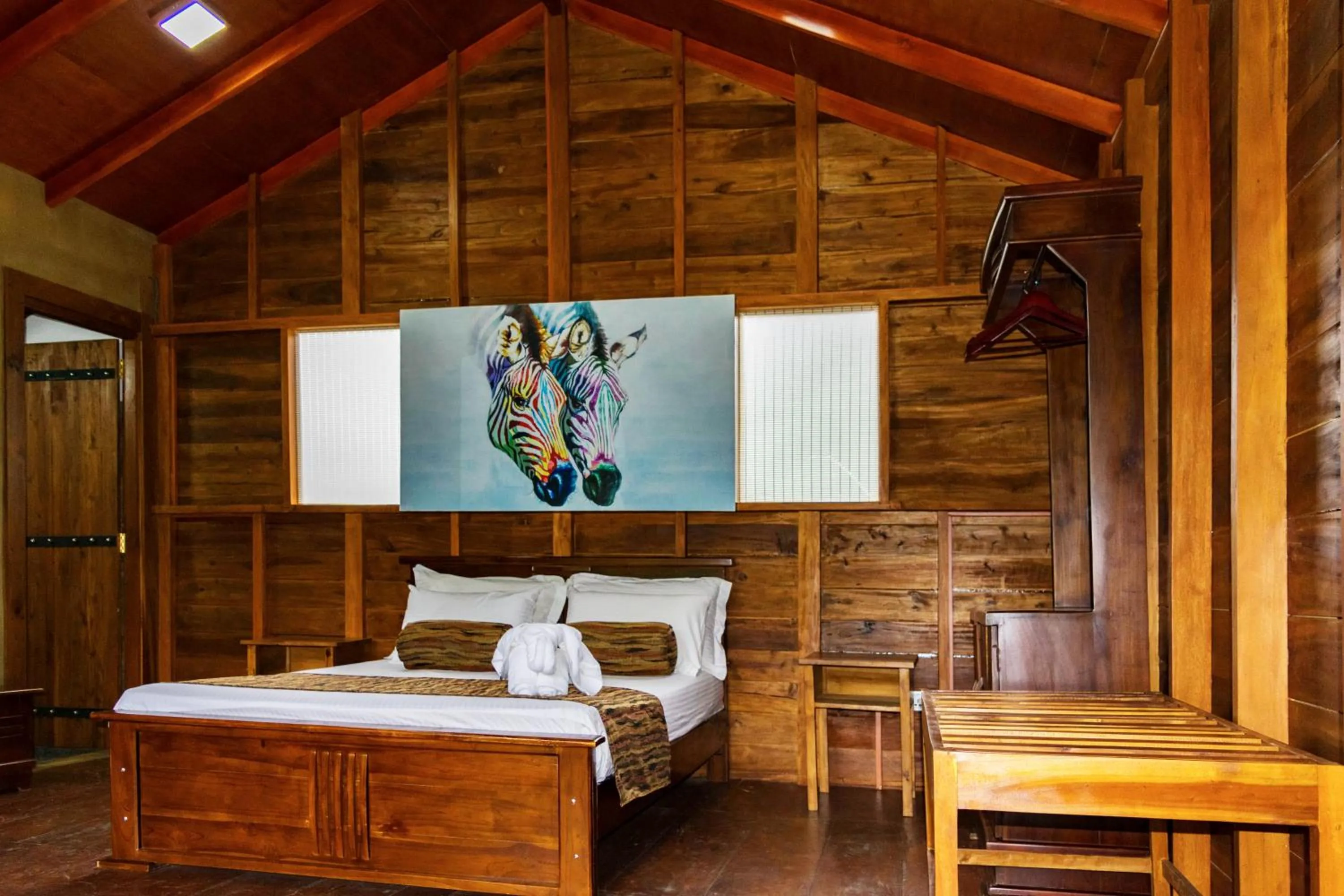 Photo of the whole room, Bed in Kandy Cabana