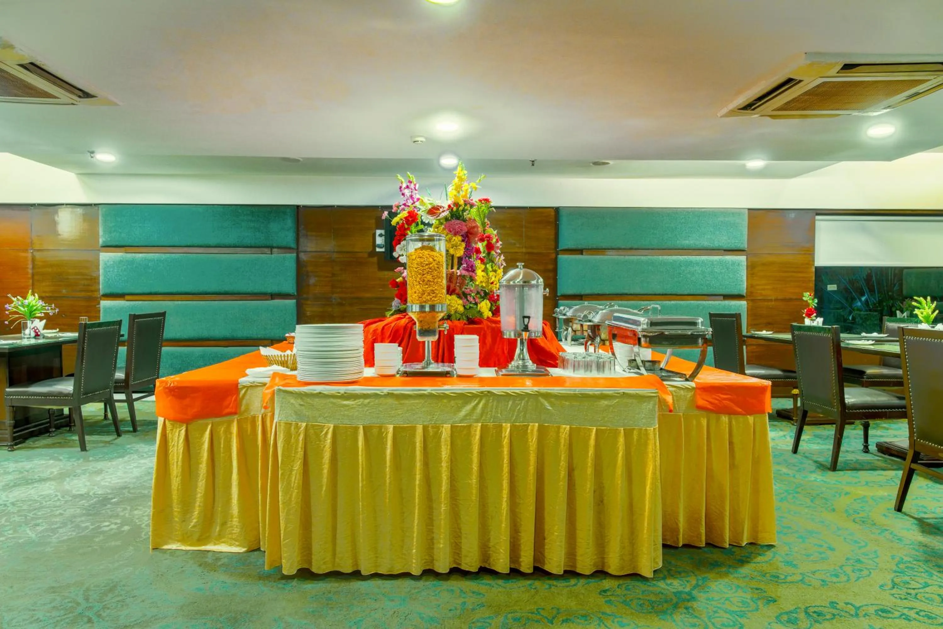 Gis Select Banjara Hill