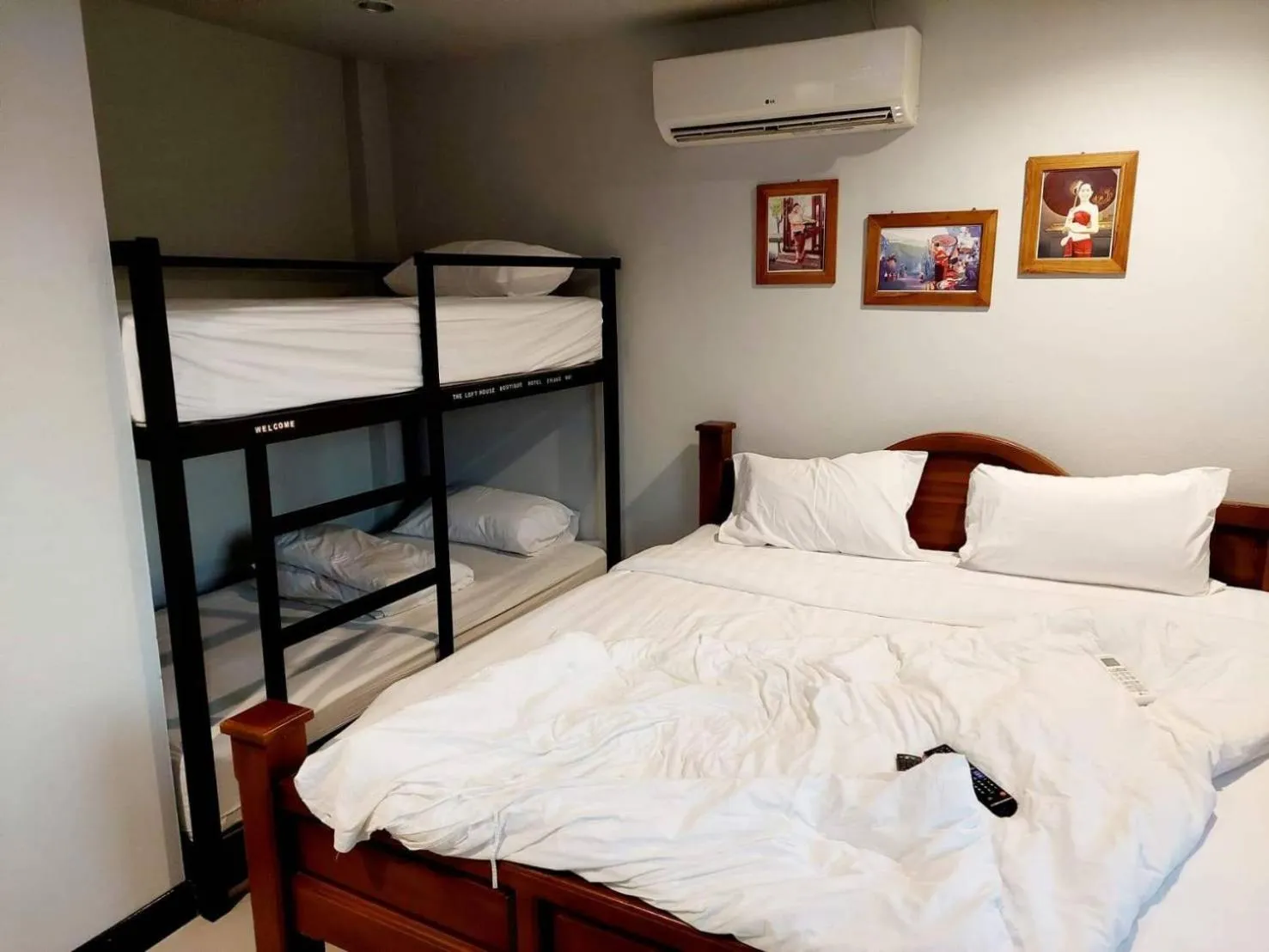 Bed in The Lofthouse Sansai