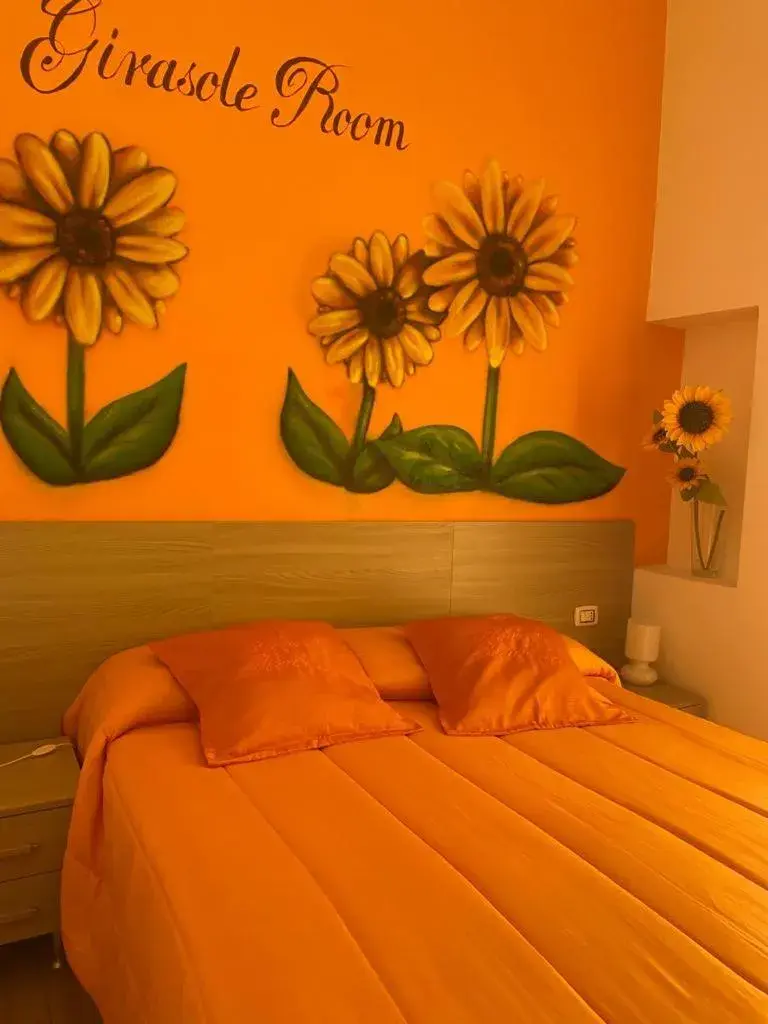 Double Room (1 Adult + 1 Child) - single occupancy in B&B Flower's House Double Room (1 Adult + 1 Child) - single occupancy in B&B Flower's House