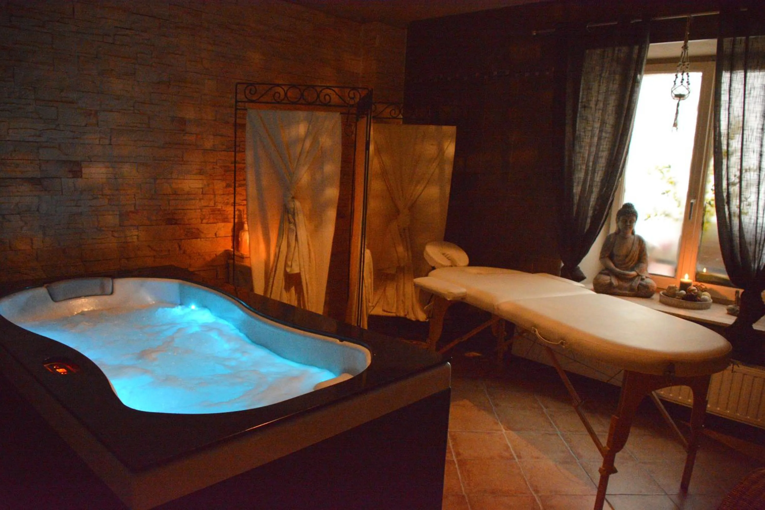 Spa and wellness centre/facilities in Auberge Le Relais