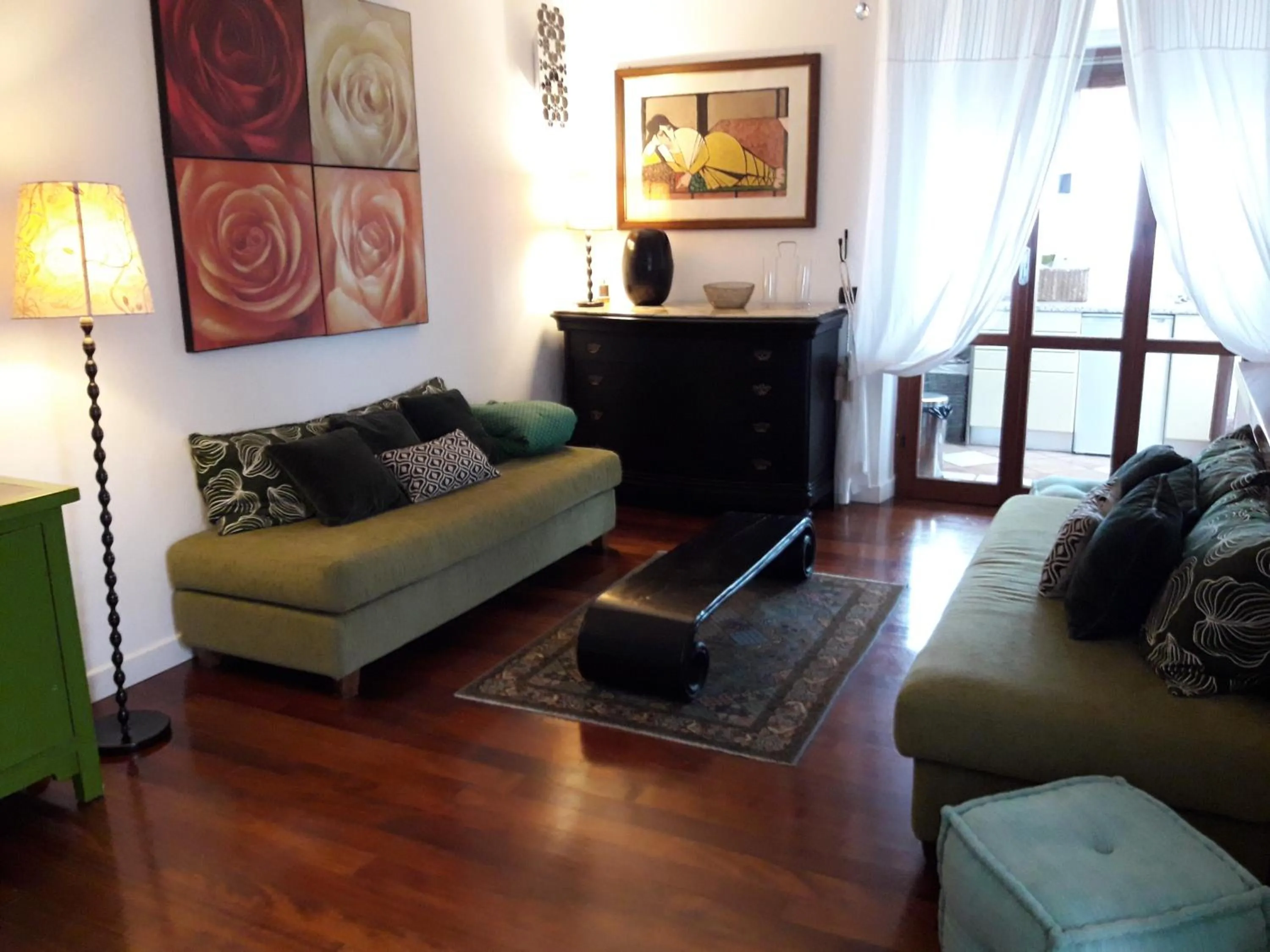 Communal lounge/ TV room in B&B La Casa di Era