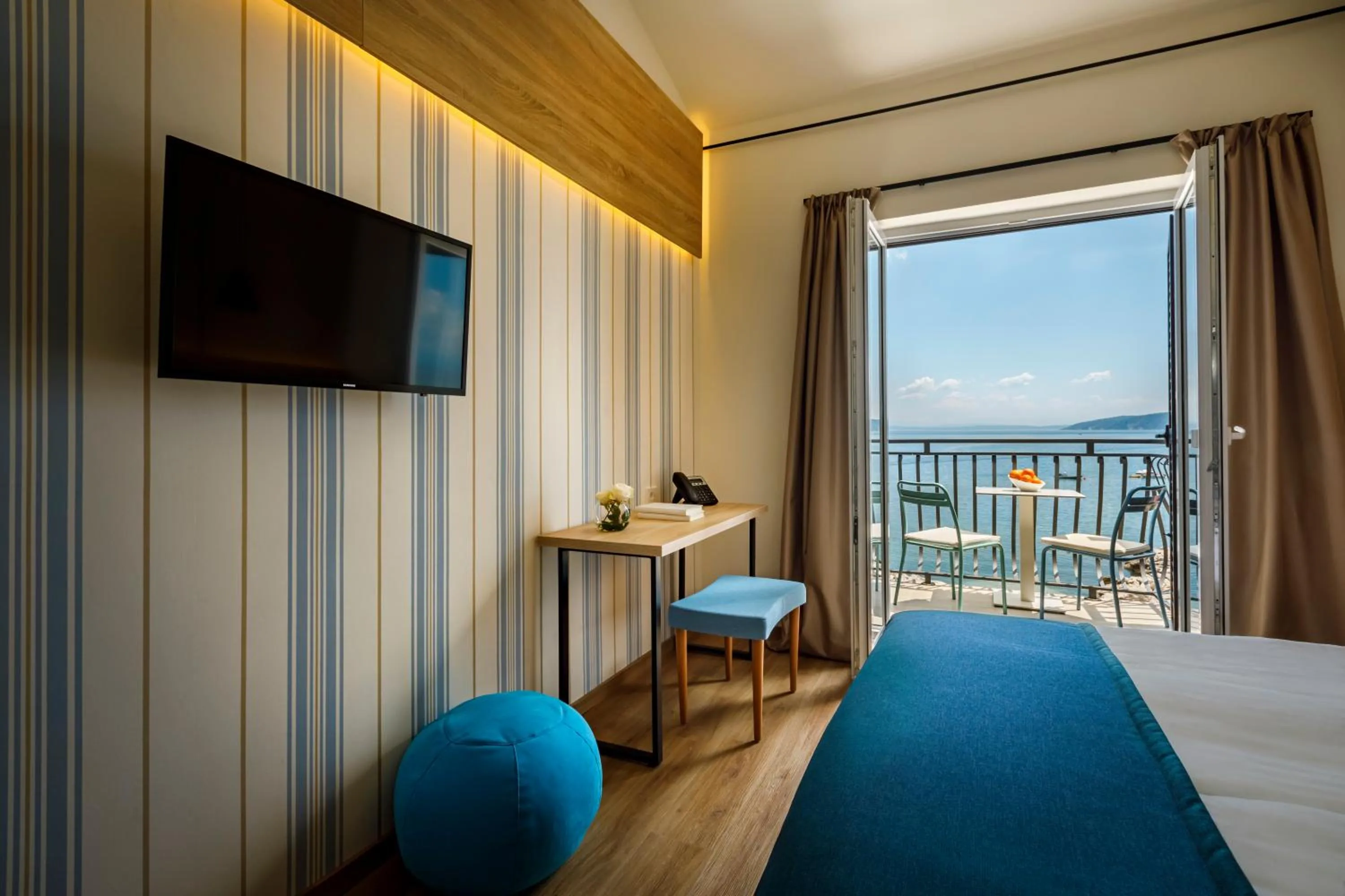 Bedroom, Bed in Hotel Mediteran - by Liburnia Hotels & Villas