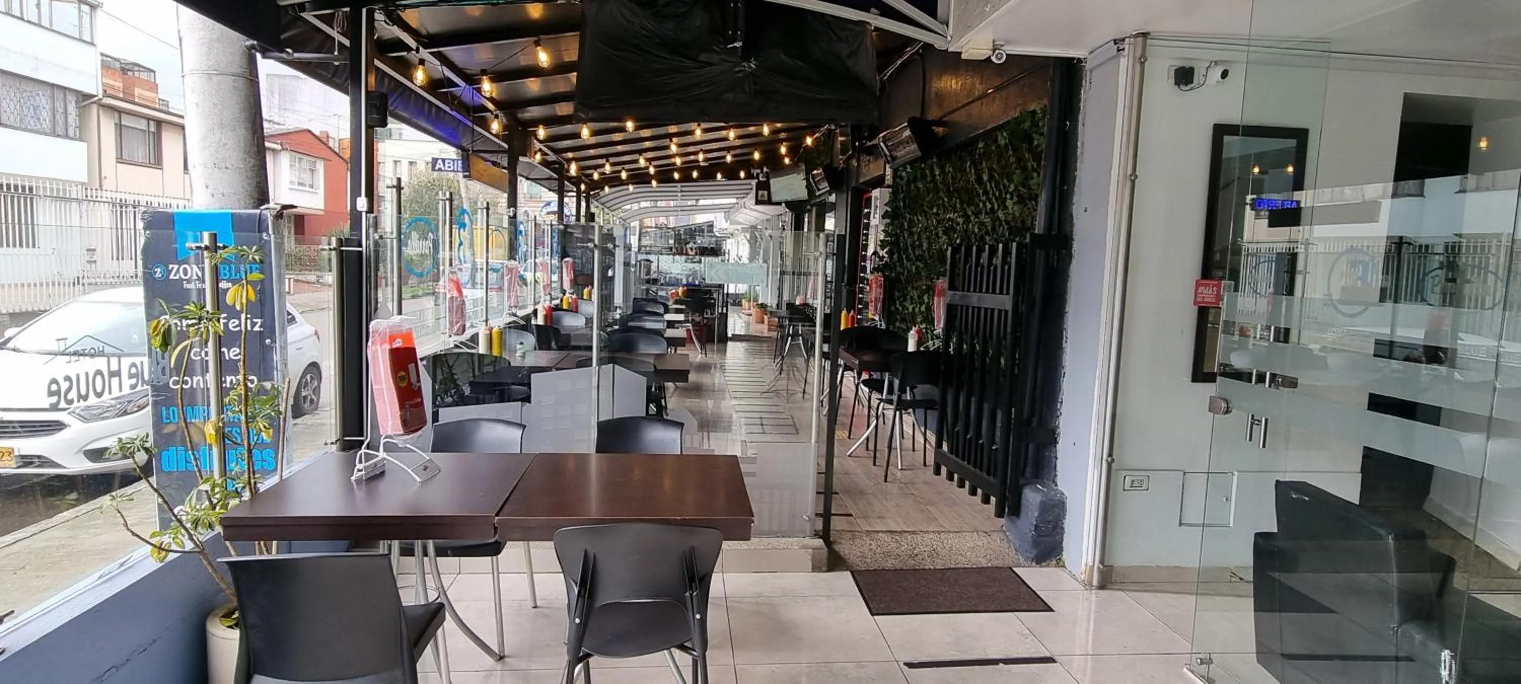 Balcony/Terrace in Blue House Corferias