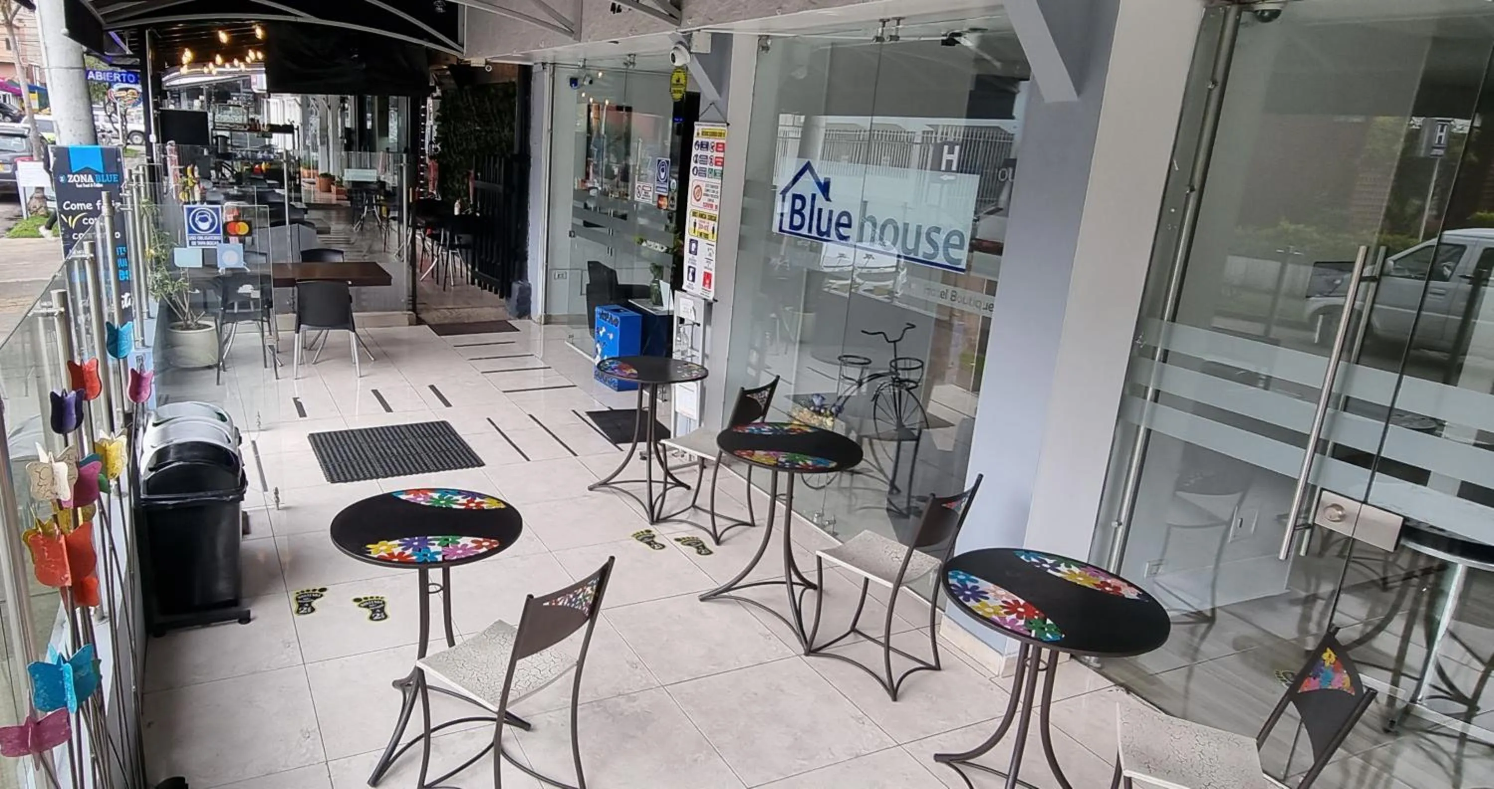 Balcony/Terrace in Blue House Corferias