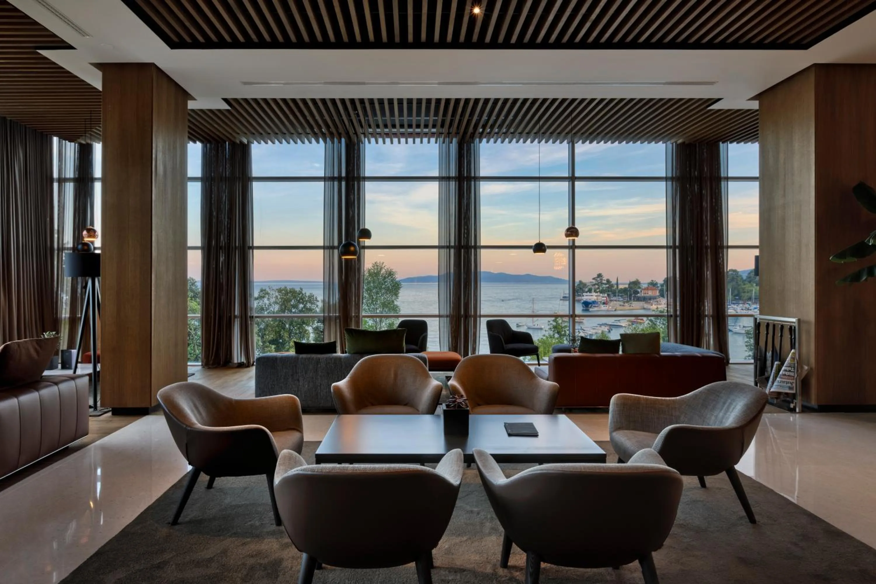 Lounge or bar in Hotel Ambasador - by Liburnia Hotels & Villas