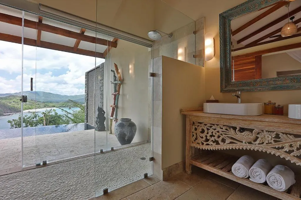 Bathroom in Casa Chameleon Hotel Las Catalinas - Adults Only