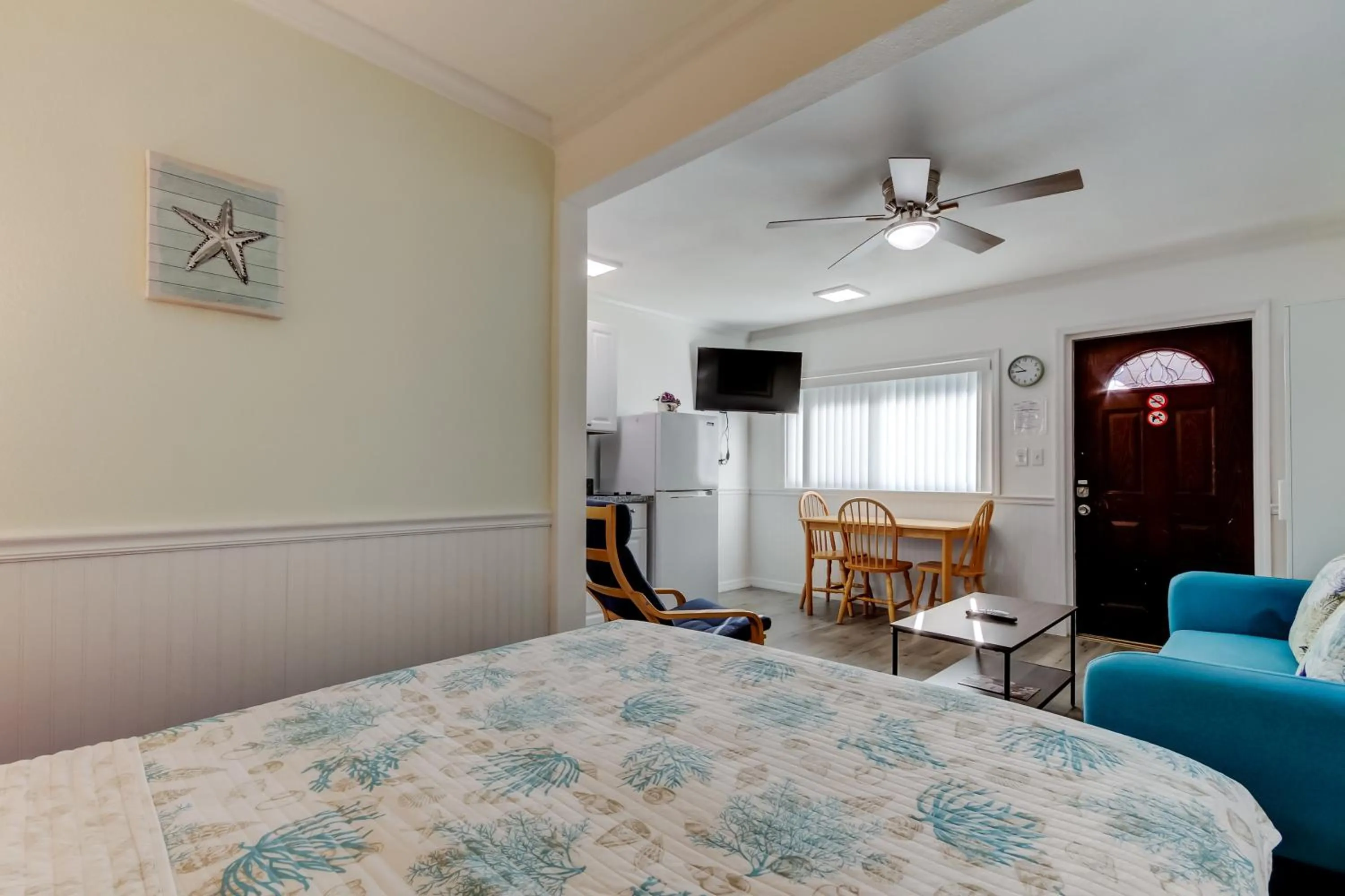 Bed in Carousel Suites -Redington Shores