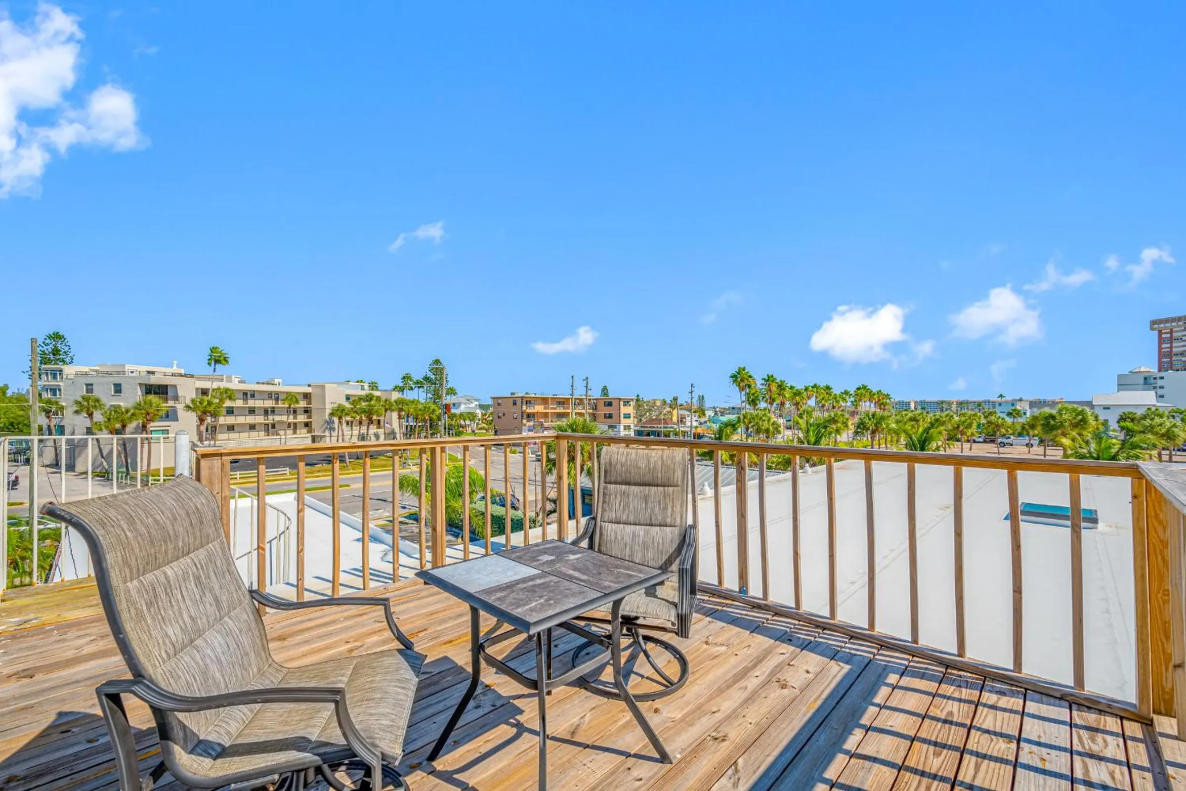 Carousel Suites -Redington Shores