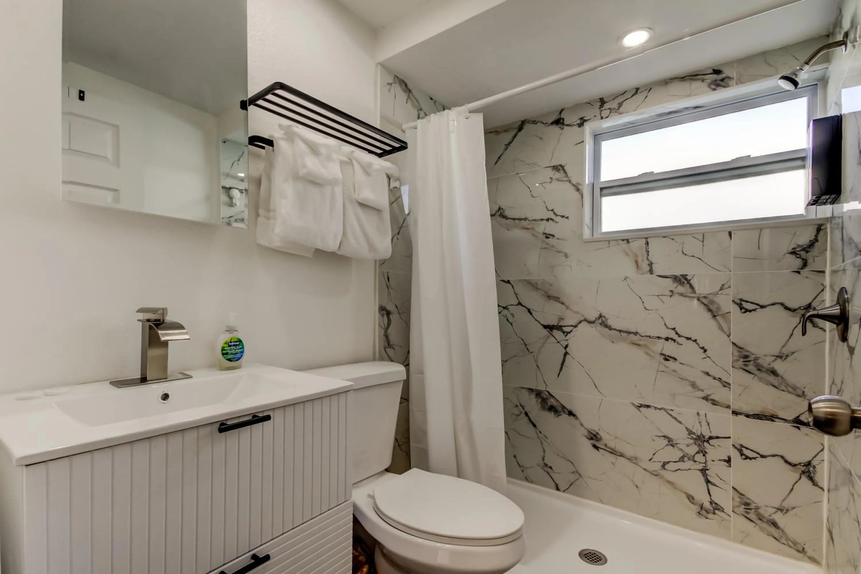 Carousel Suites -Redington Shores