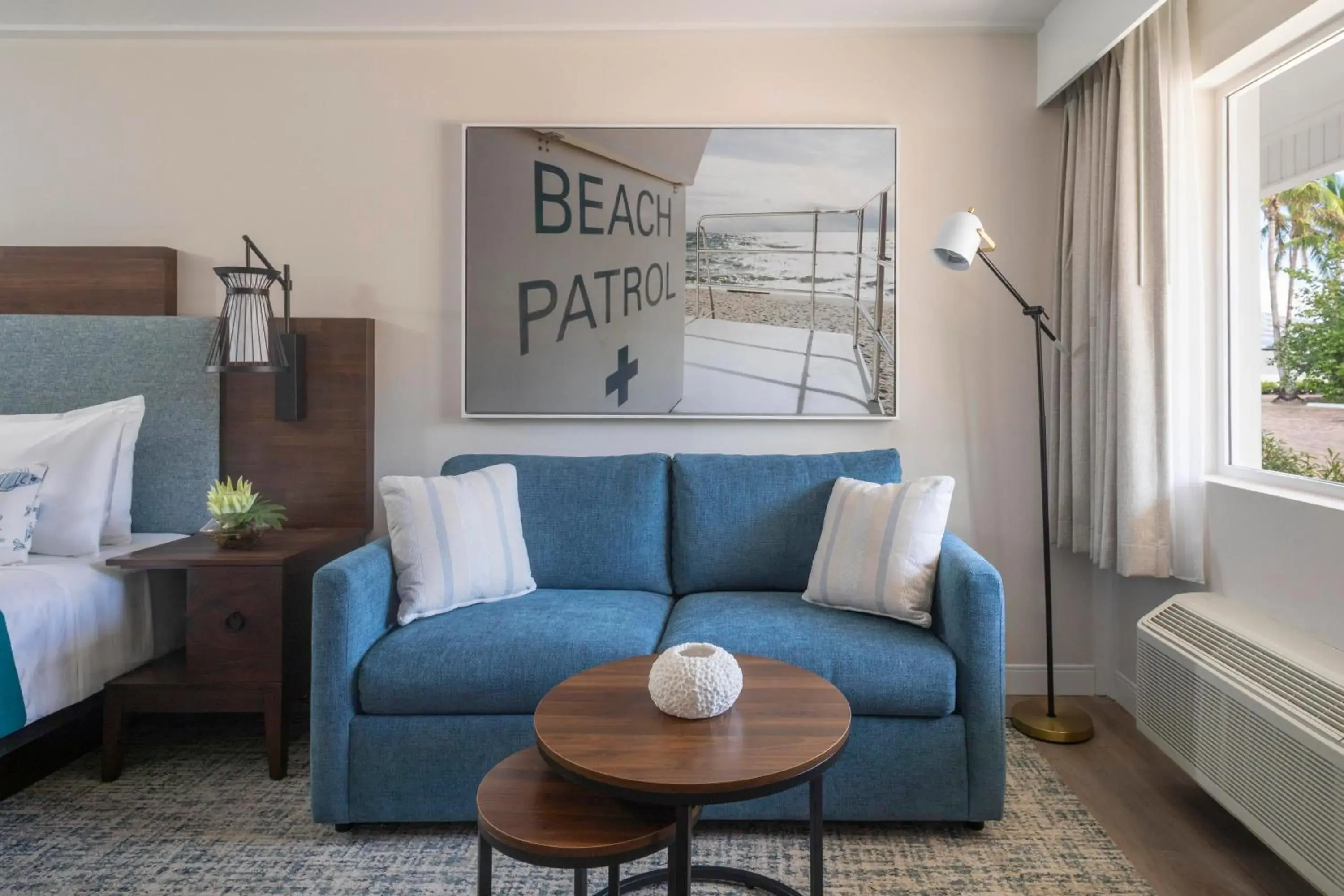 King Room Mobility Accessible with Tub in Sanibel Island Beach Resort King Room Mobility Accessible with Tub in Sanibel Island Beach Resort