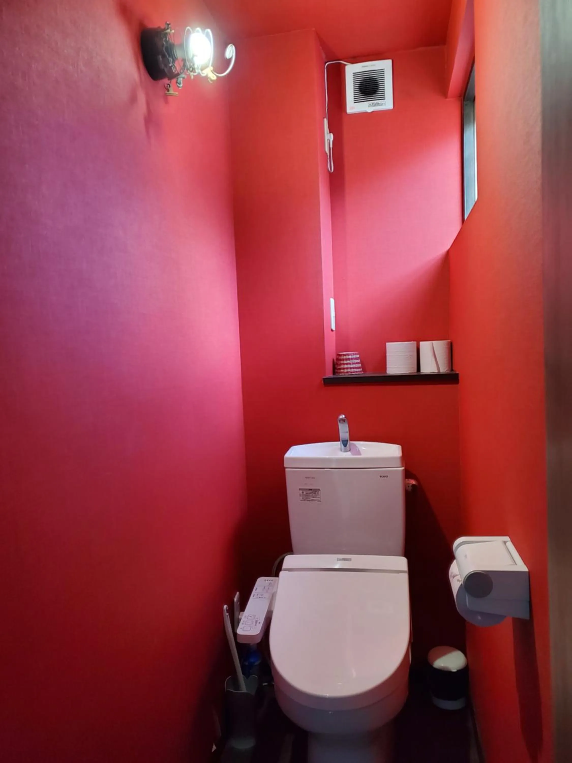 Toilet in Naoshima Kowloon