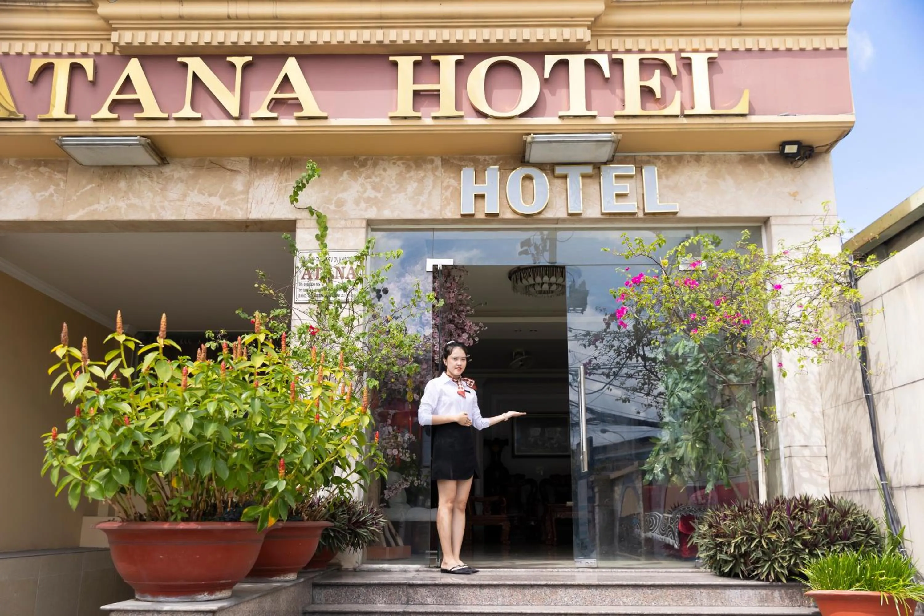 Atana Airport Hotel