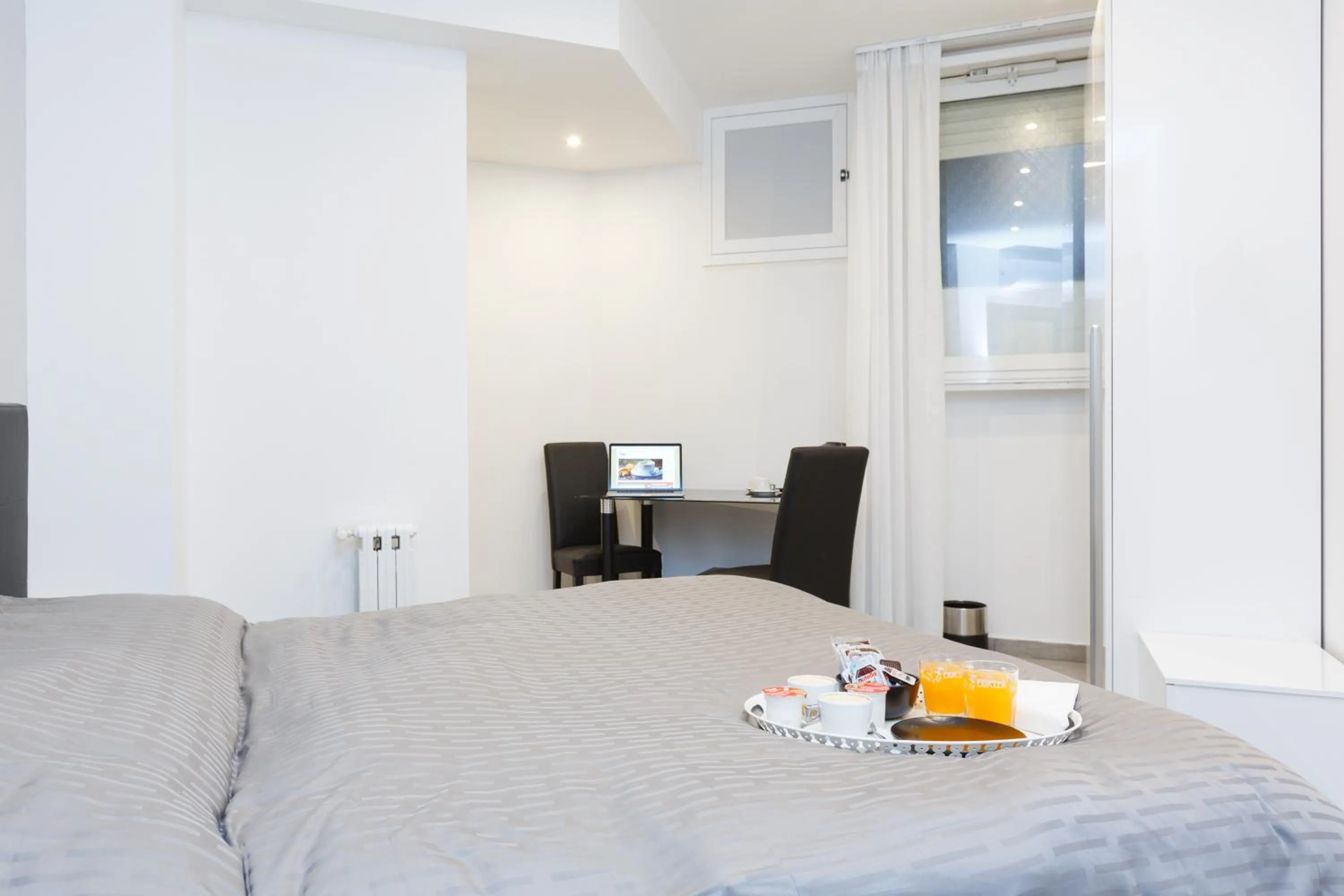 TV and multimedia, Bed in Domus Arena