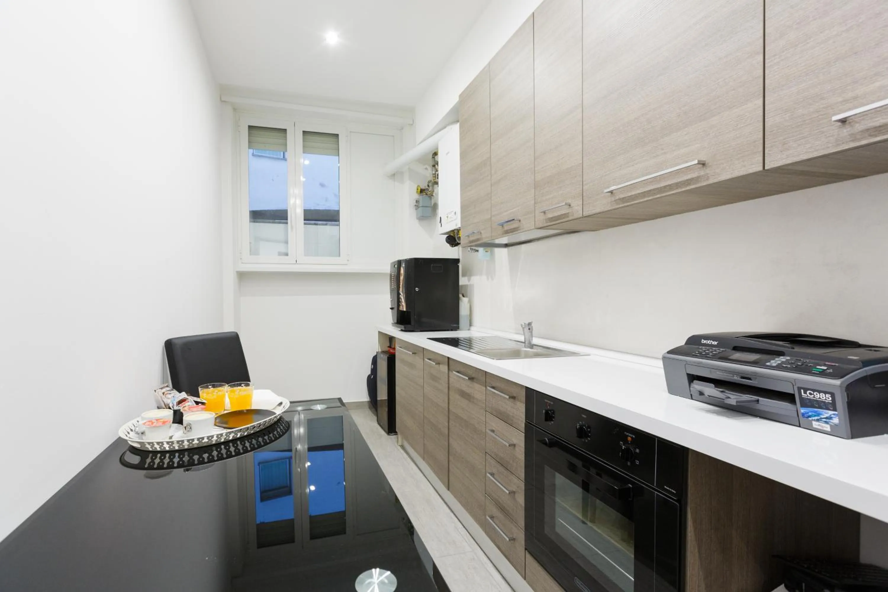 Restaurant/places to eat in Domus Arena