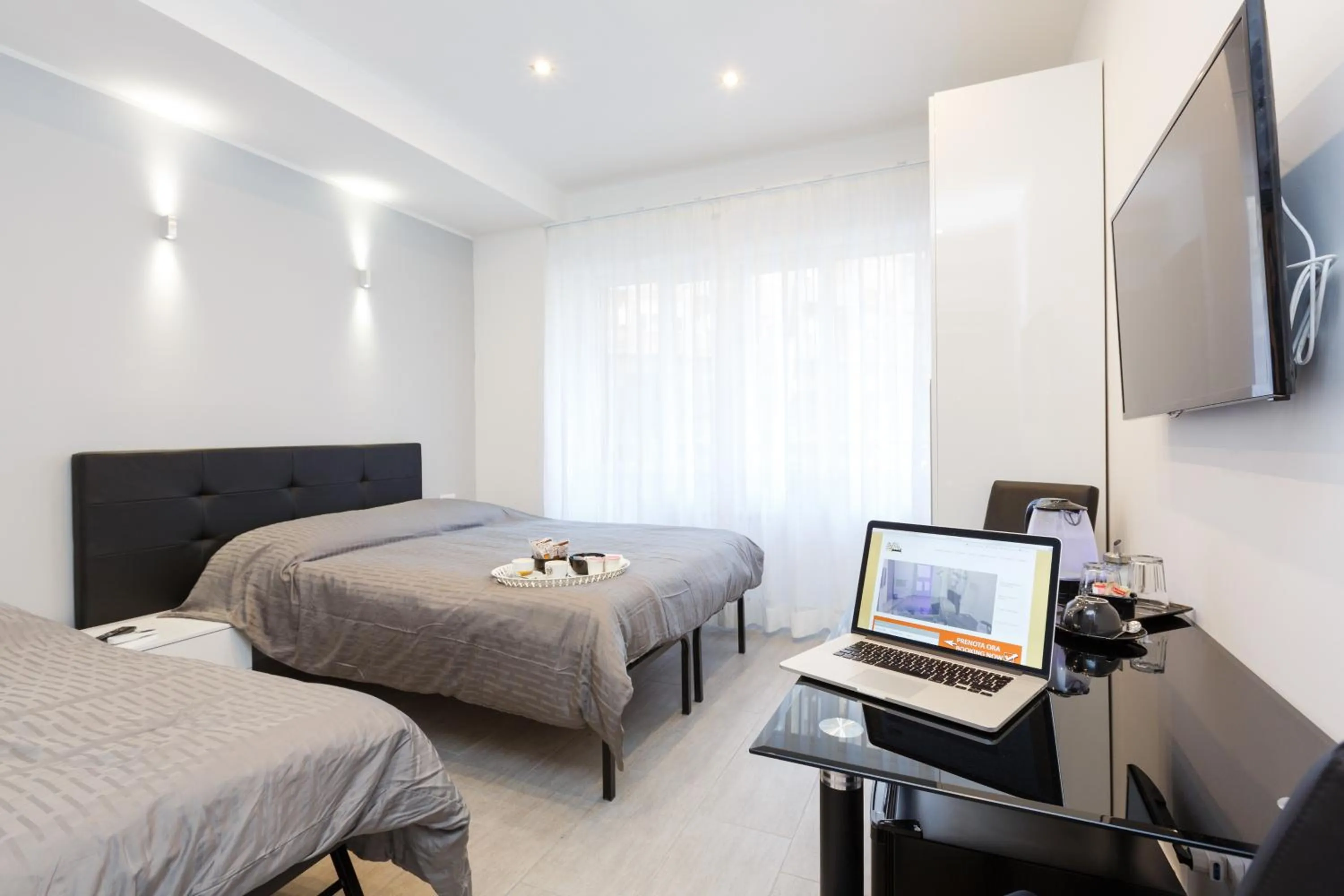 TV and multimedia, Bed in Domus Arena