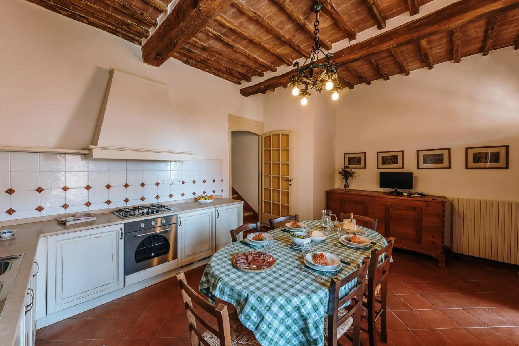 Kitchen or kitchenette in Borgo Villa a Sesta