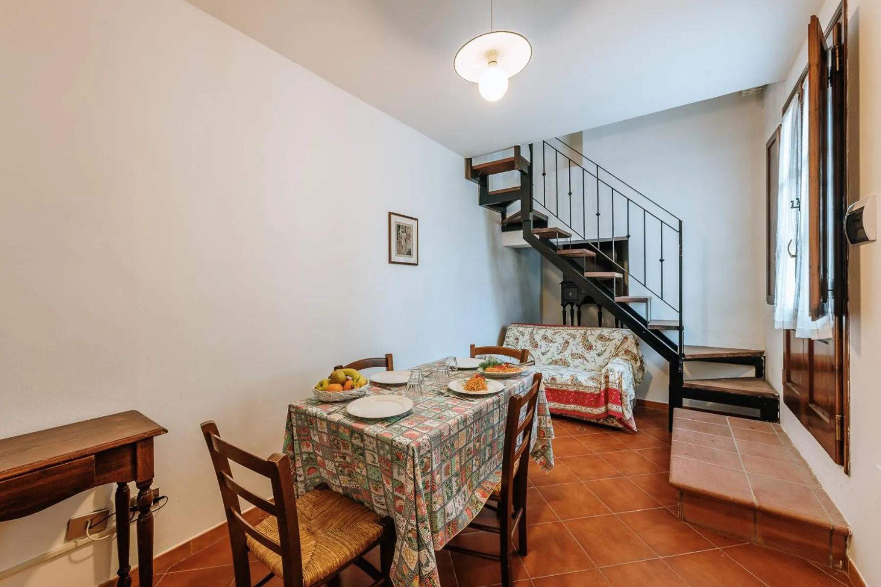 Communal lounge/ TV room in Borgo Villa a Sesta