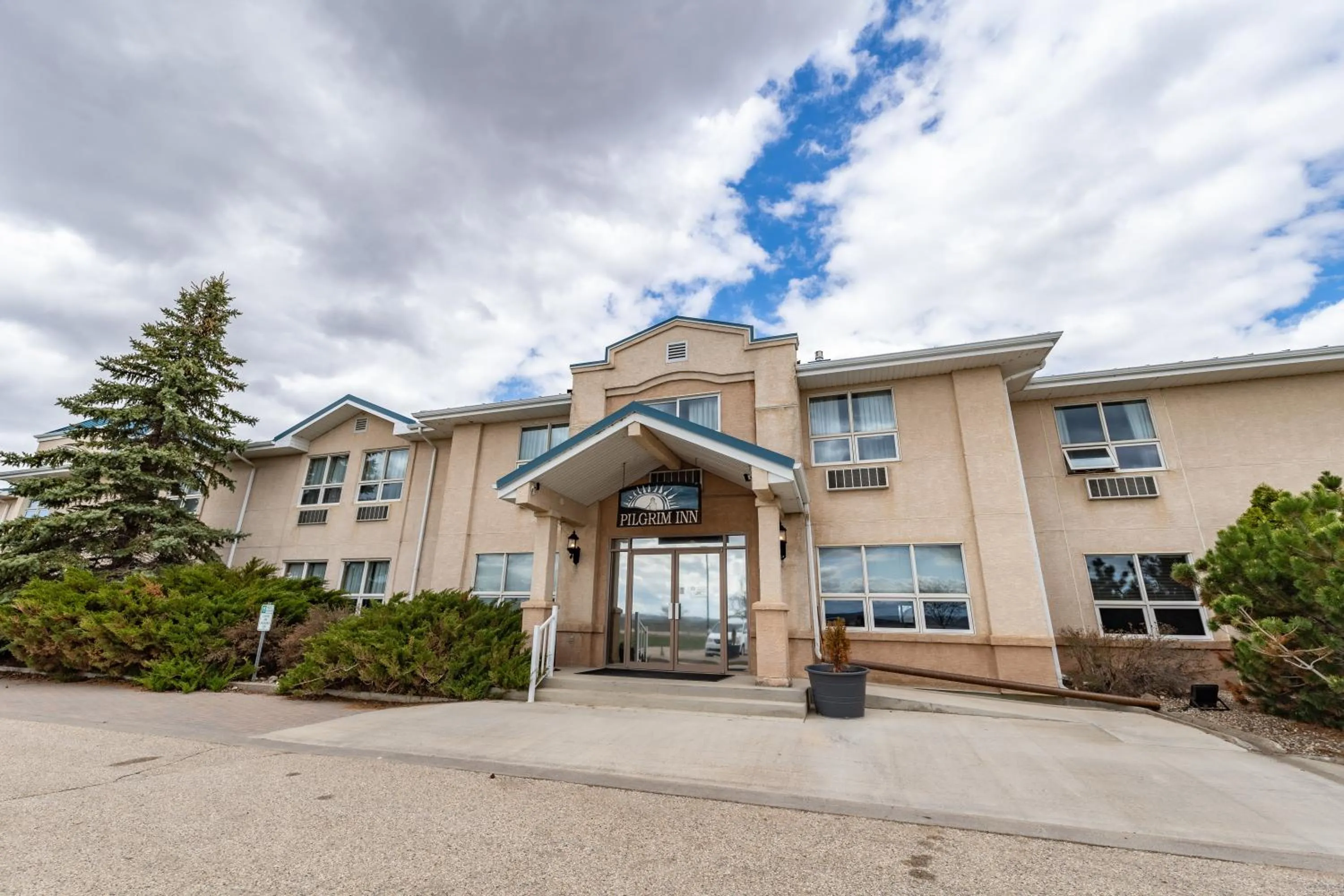 Property building in Pilgrim Inn