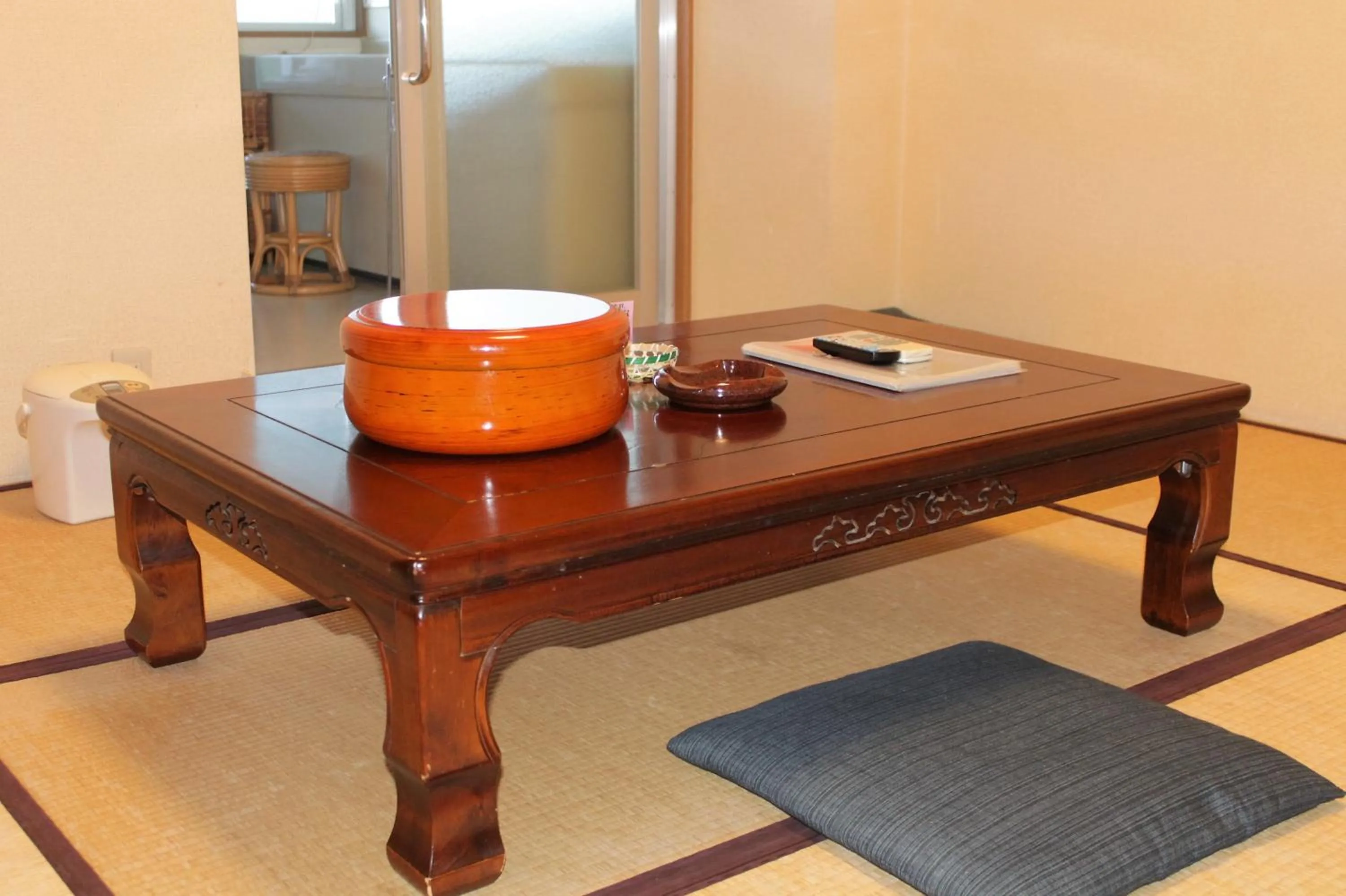 People in シーパの湯 Seapa no Yu