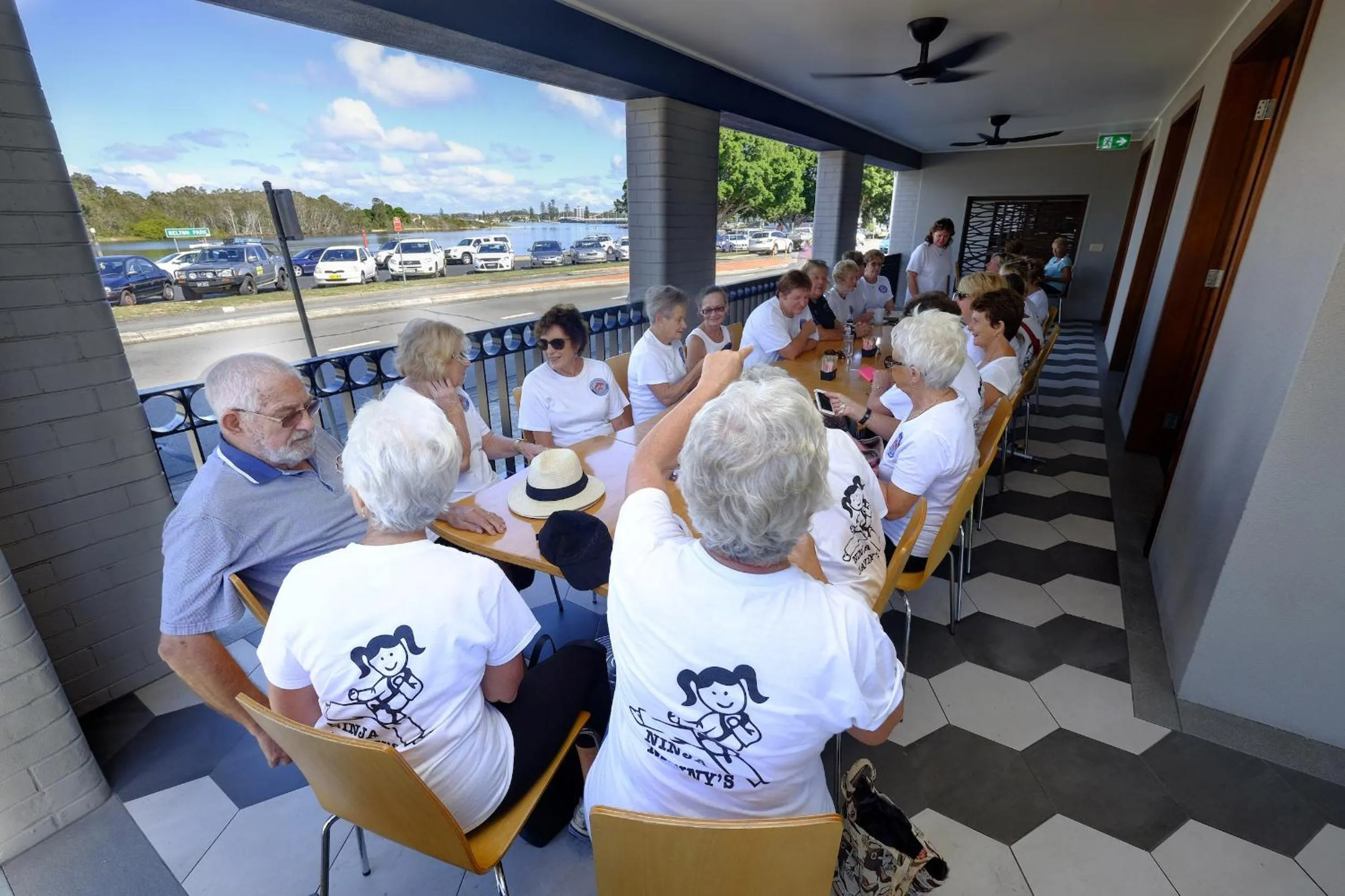 Restaurant/places to eat in Lakes and Ocean Hotel Forster