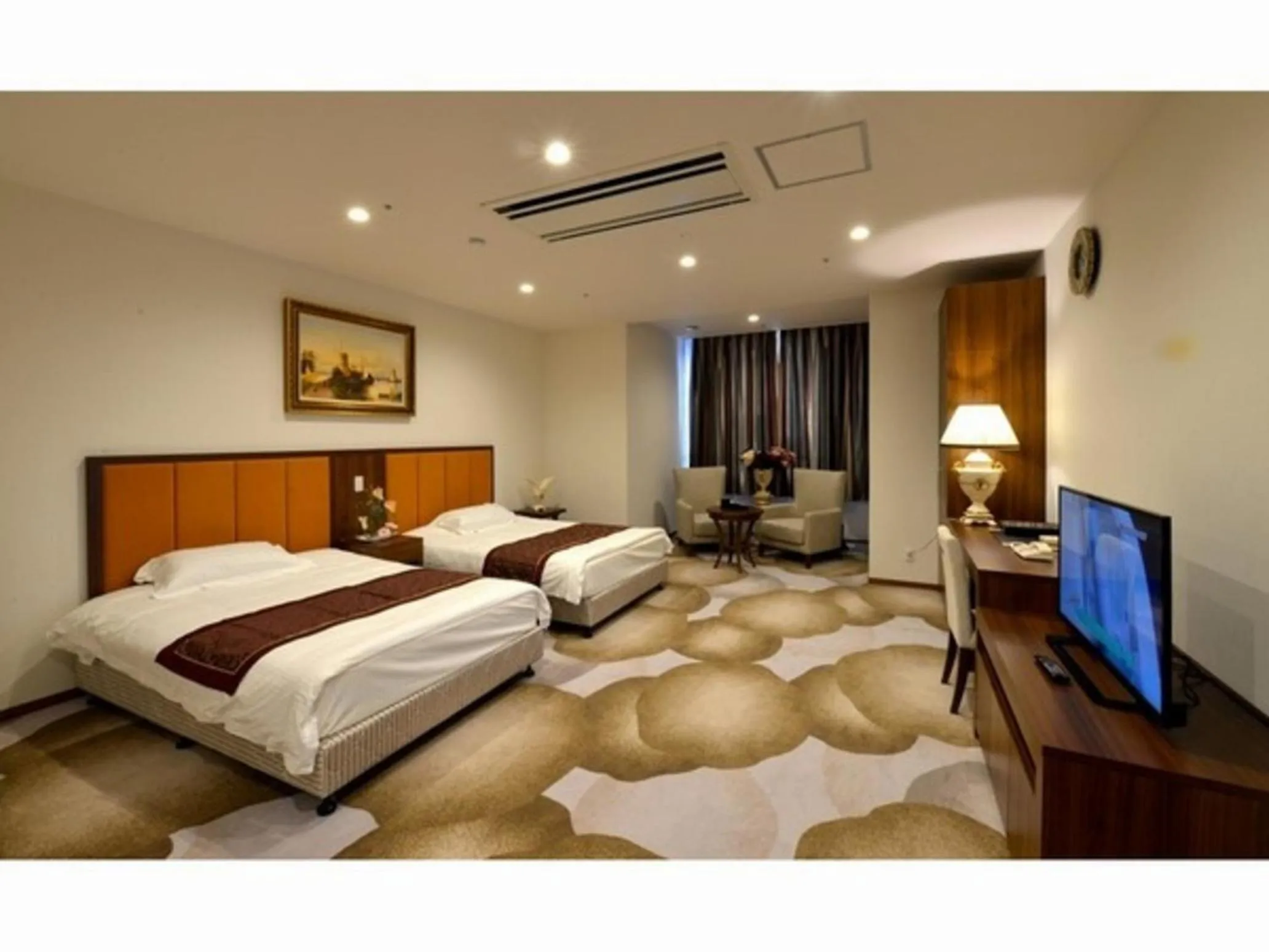 Bed in Kobe Hotel Fruit Flower