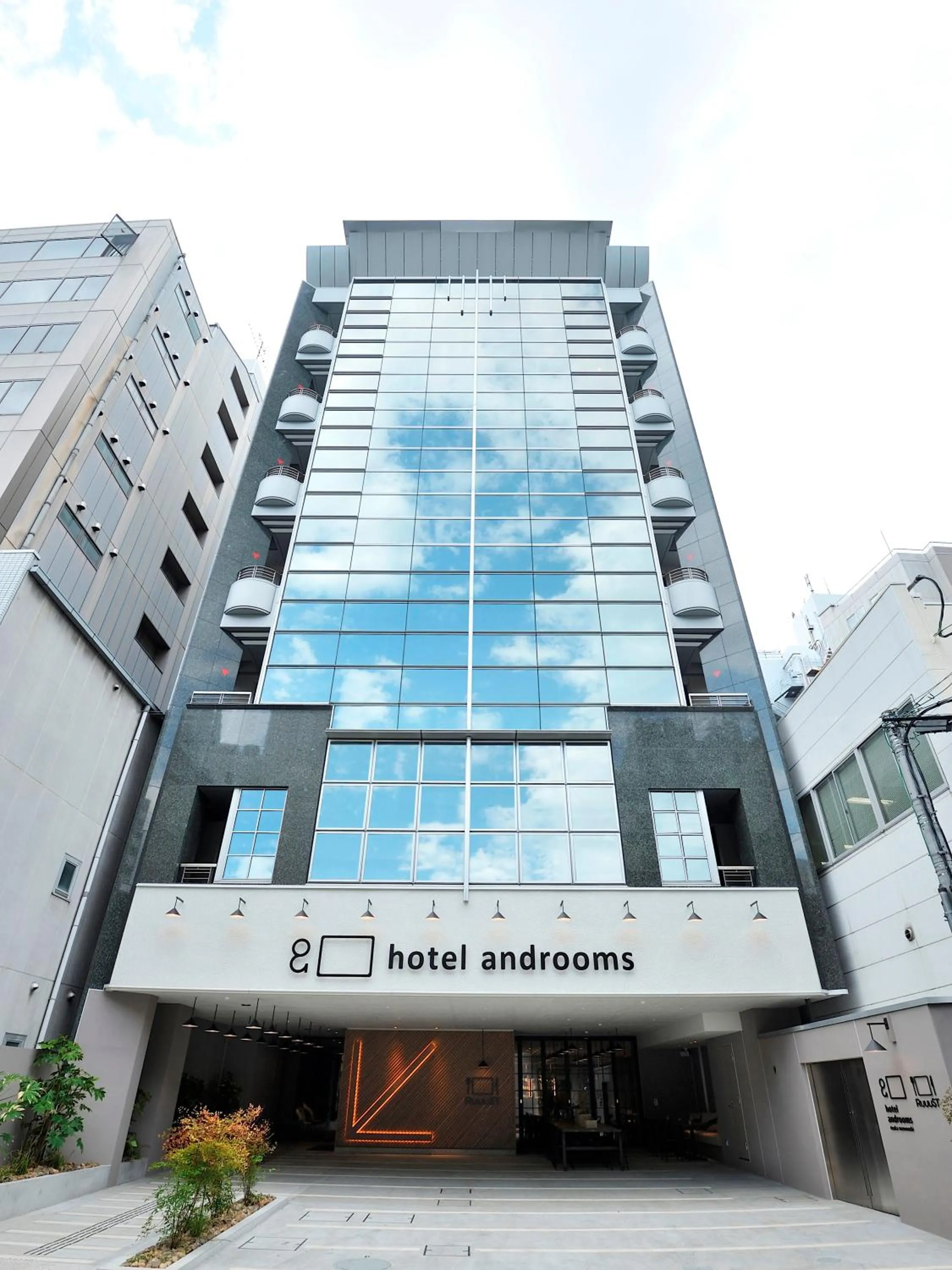 Facade/entrance in hotel androoms Osaka Hommachi