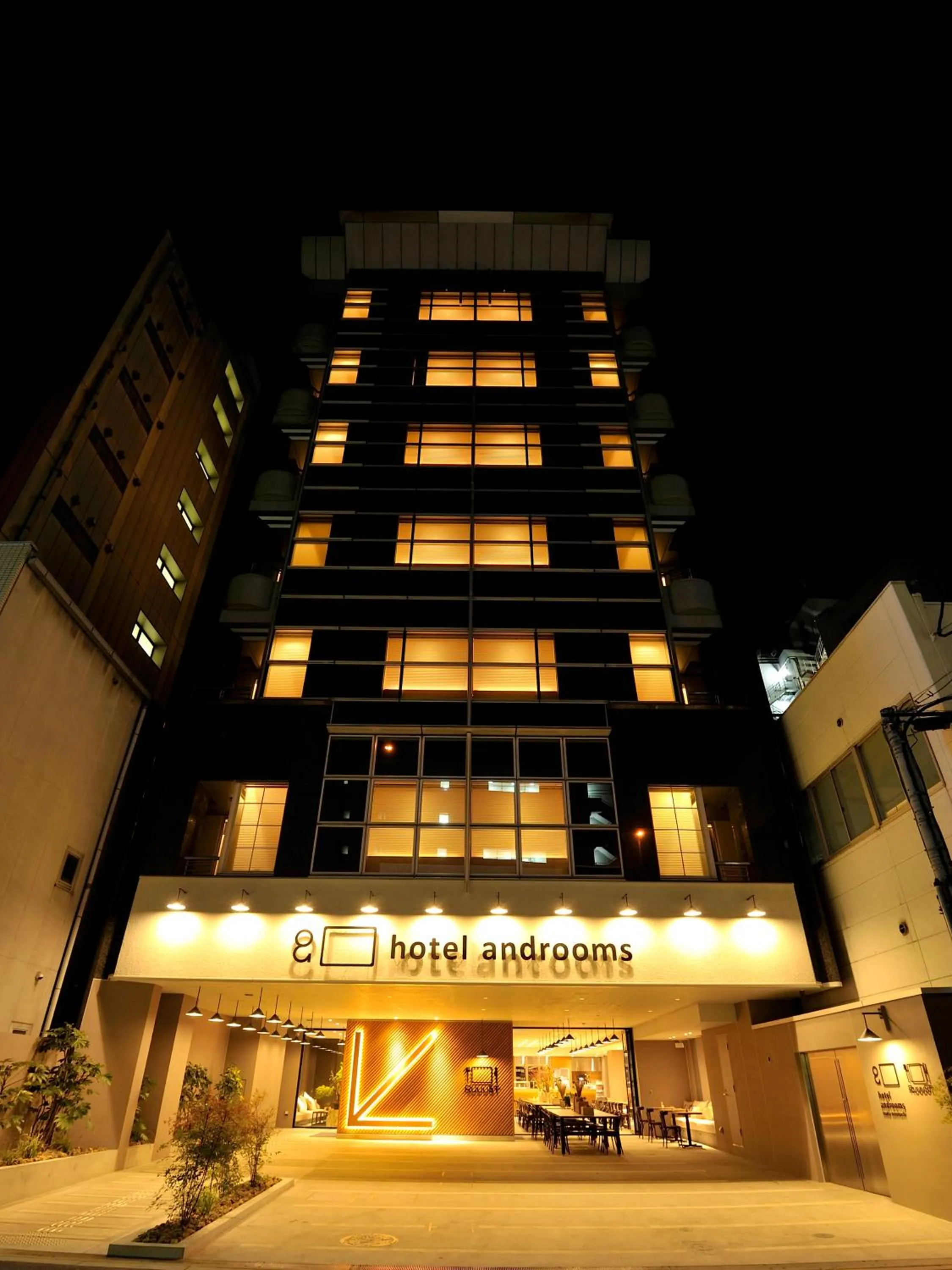 Facade/entrance in hotel androoms Osaka Hommachi