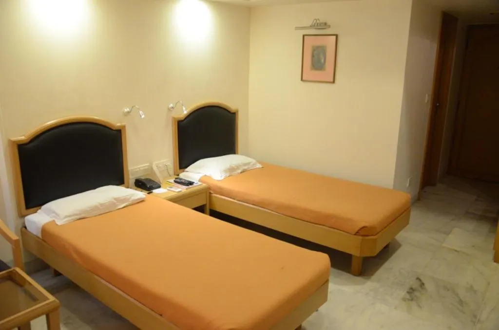 Bedroom, Bed in Hotel Yuvraj