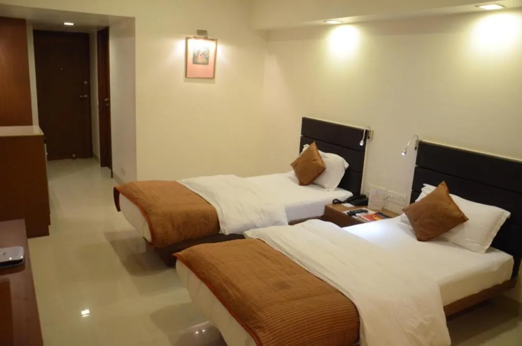 Bedroom, Bed in Hotel Yuvraj