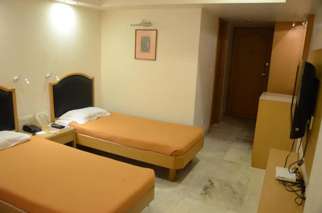 TV and multimedia, Bed in Hotel Yuvraj